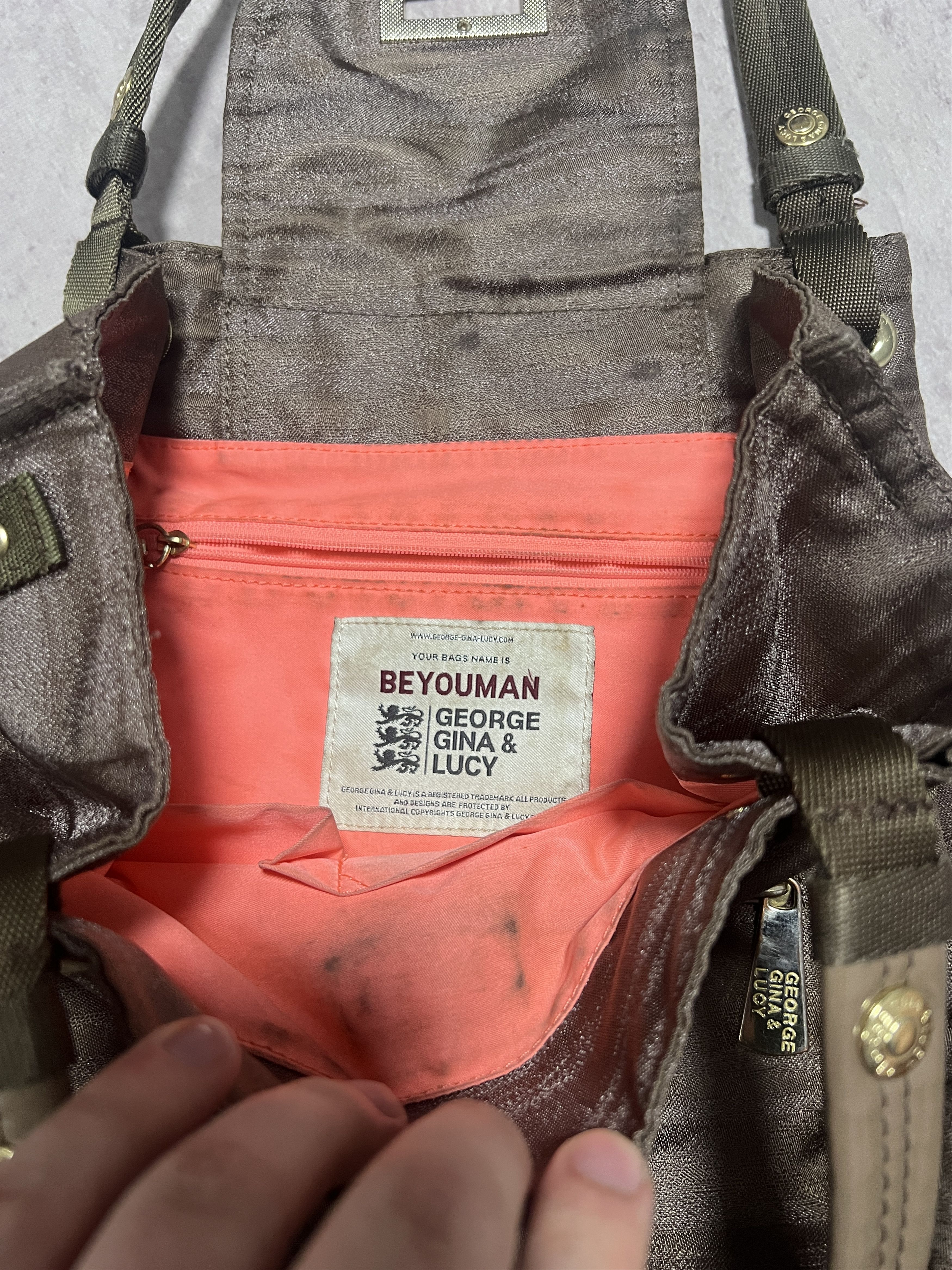 George Gina & Lucy George Gina & Lucy Vintage Y2K Beyouman shoulder bag Size ONE SIZE - 19 Thumbnail