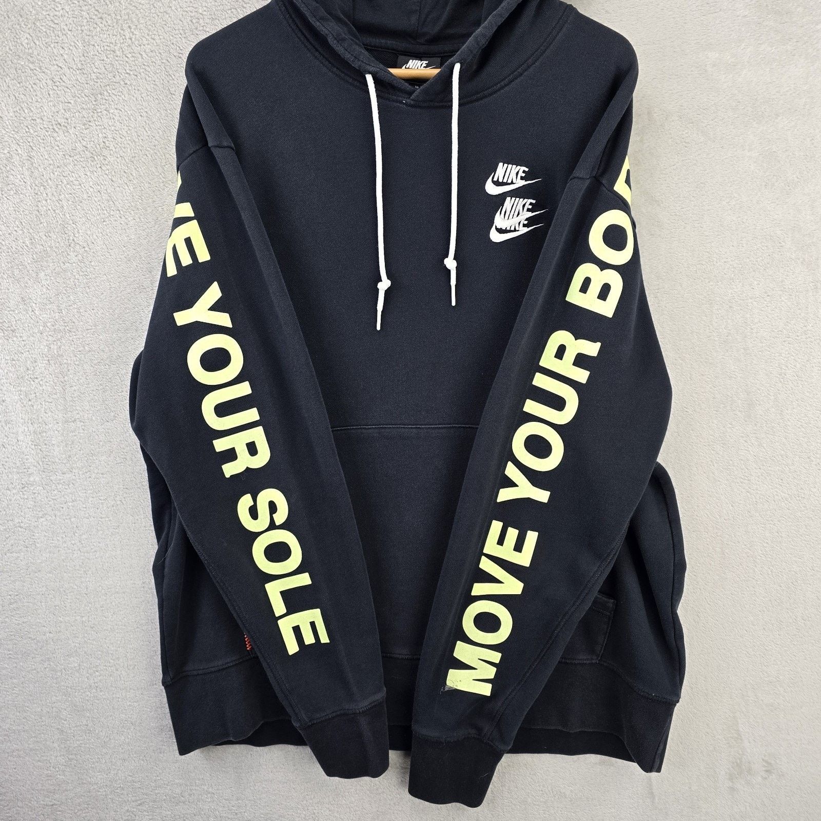 Nike Nike World Tour Graffiti Print Hoodie Mens XL Sweatshirt Size US XL / EU 56 / 4 - 5 Thumbnail