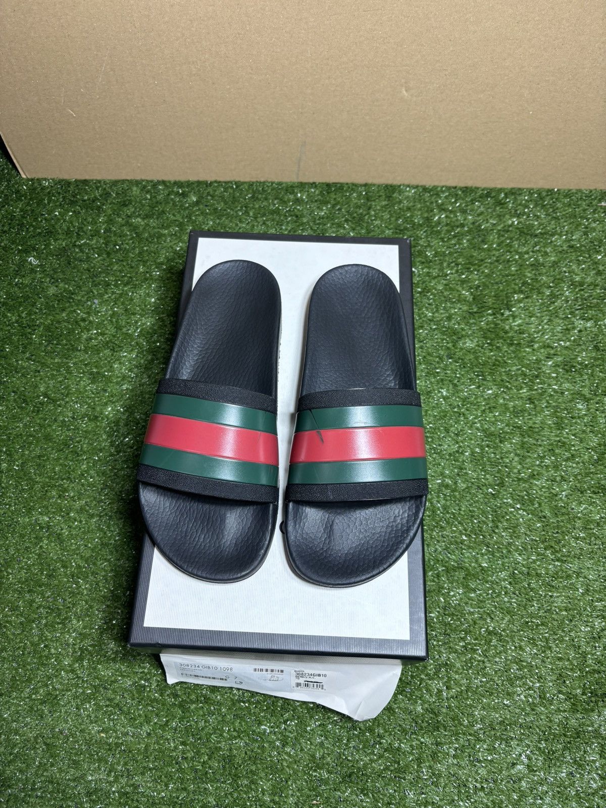 Gucci Gucci pursuit pool slide Size US 9 / EU 42 - 1 Thumbnail