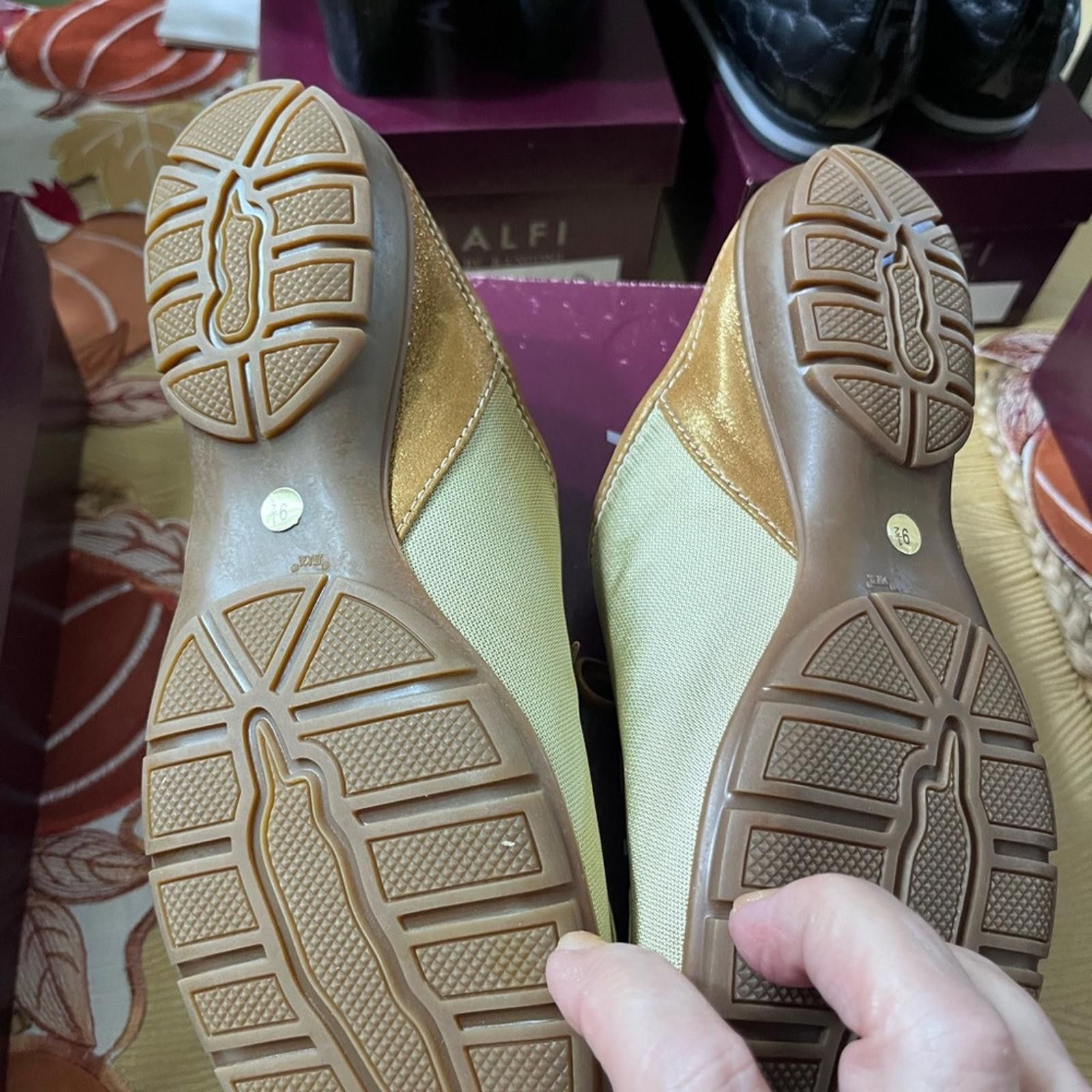 Other Amalfi Tan and Cream Women's Sneakers Size US 9.5 / IT 39.5 - 3 Thumbnail
