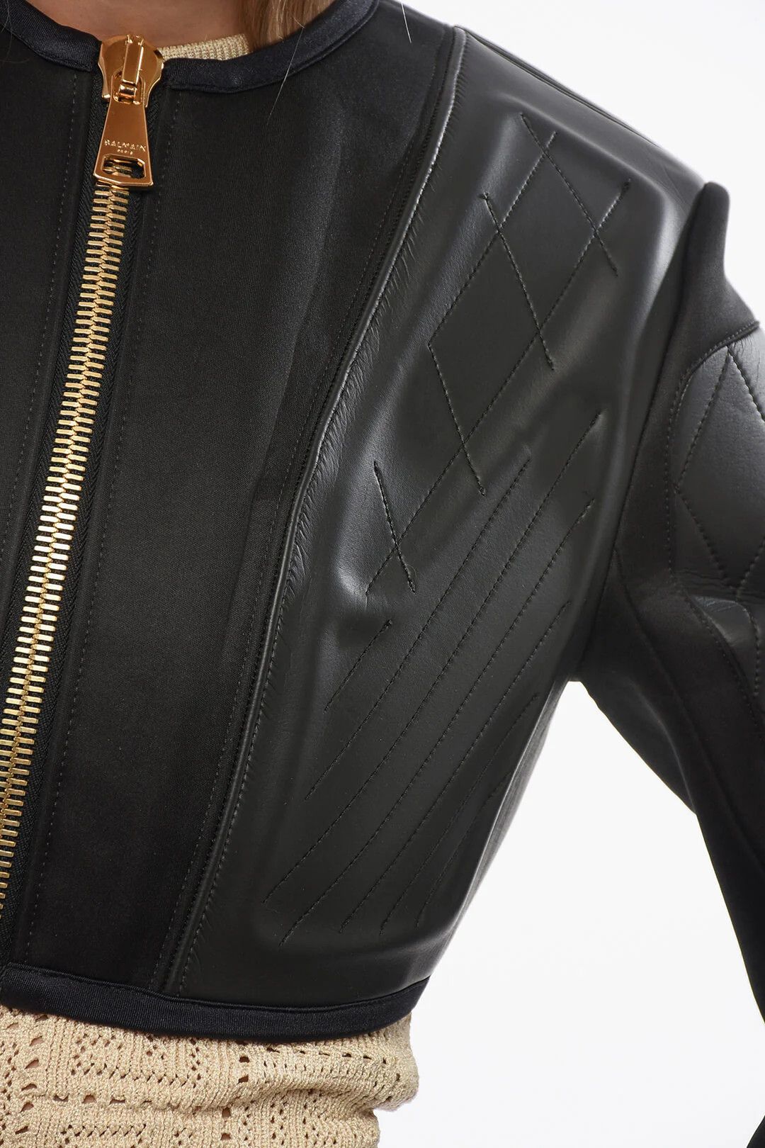 Balmain og1mm0326 Technical Fabric Crop Jacket in Black Size XS / US 0-2 / IT 36-38 - 3 Thumbnail