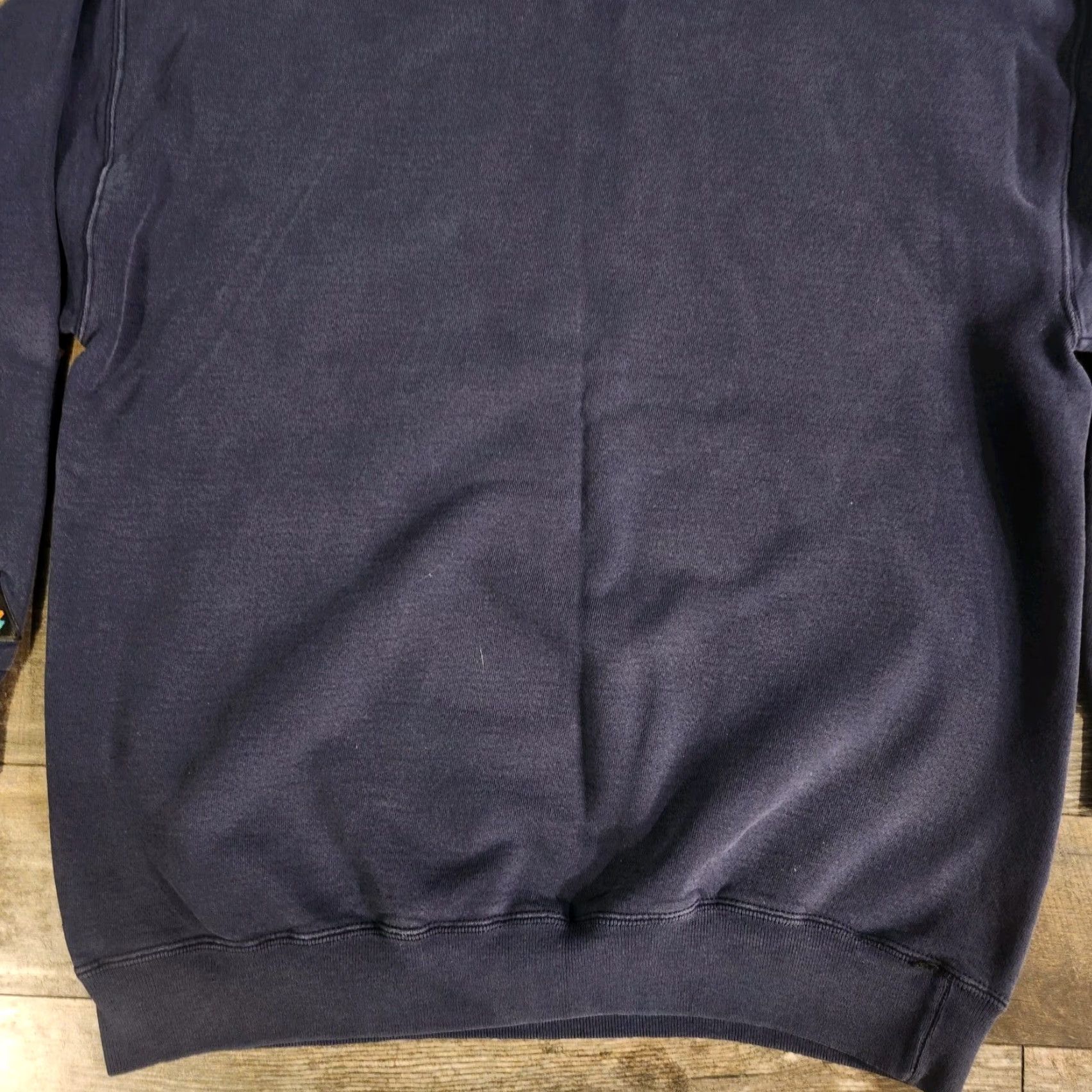 Logo Athletic VINTAGE Notre Dame Fighting Irish Logo Athletic Crewneck Sweatshirt Blue L Mens Size US L / EU 52-54 / 3 - 7 Thumbnail