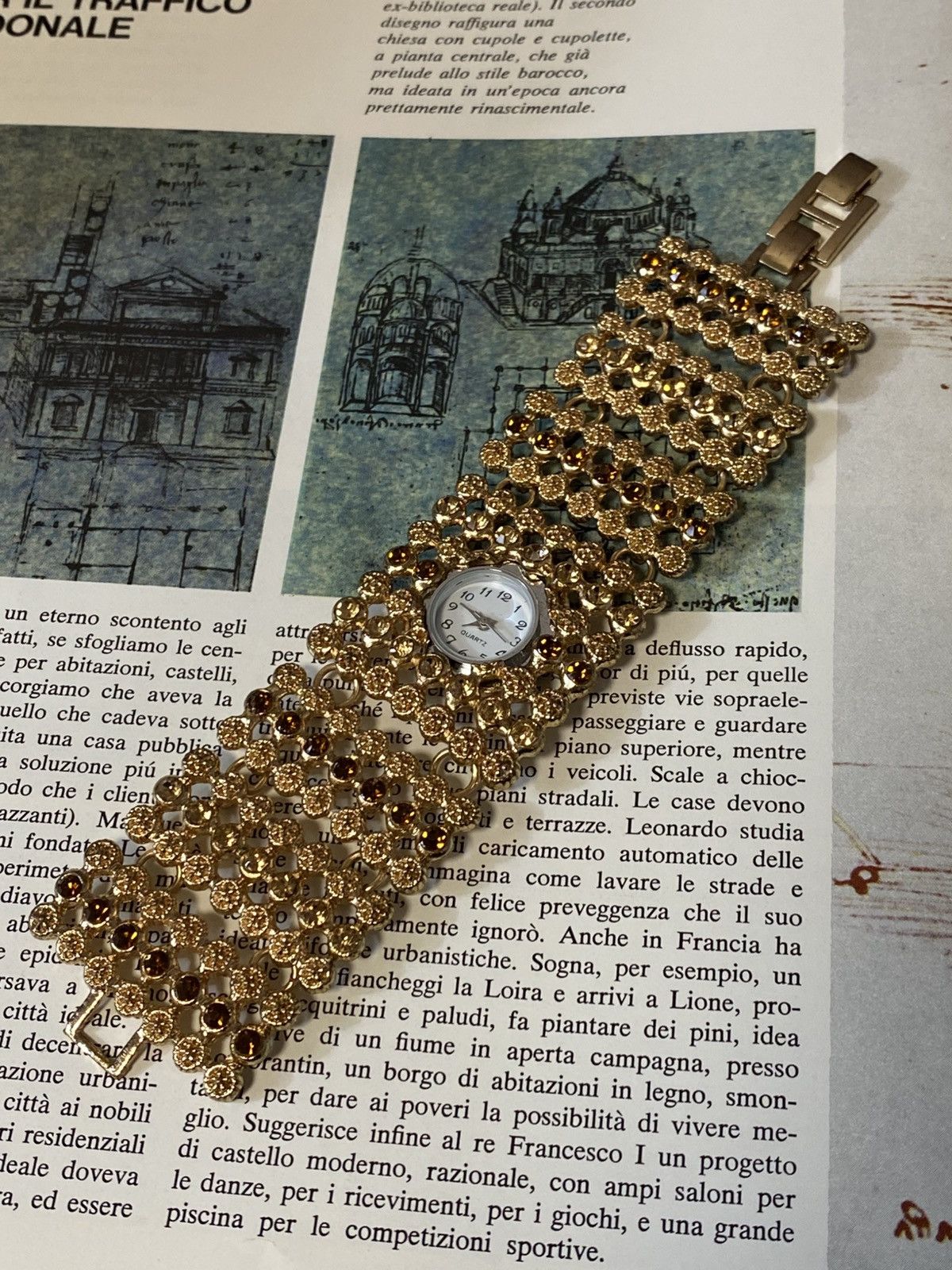 Japanese Brand Vintage Gold Baroque Amber Rhinestone Cuff Watch Size ONE SIZE - 3 Thumbnail
