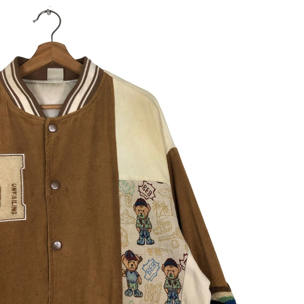 Cartoon Network 🔥VINTAGE BOMBER JACKET HOOK CARTOON BIG LOGO OVER PRINT Size US L / EU 52-54 / 3 - 6 Thumbnail