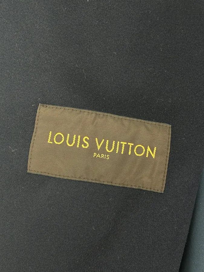 Louis Vuitton Louis Vuitton Navy Wool Double-Breasted Coat Size US M / EU 48-50 / 2 - 10 Thumbnail