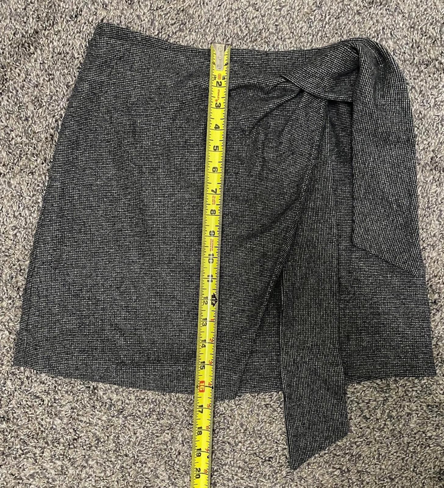 Other WILFRED Wool Wrap Skirt in Grey (US 4) Size 27" / US 4 / IT 40 - 6 Thumbnail
