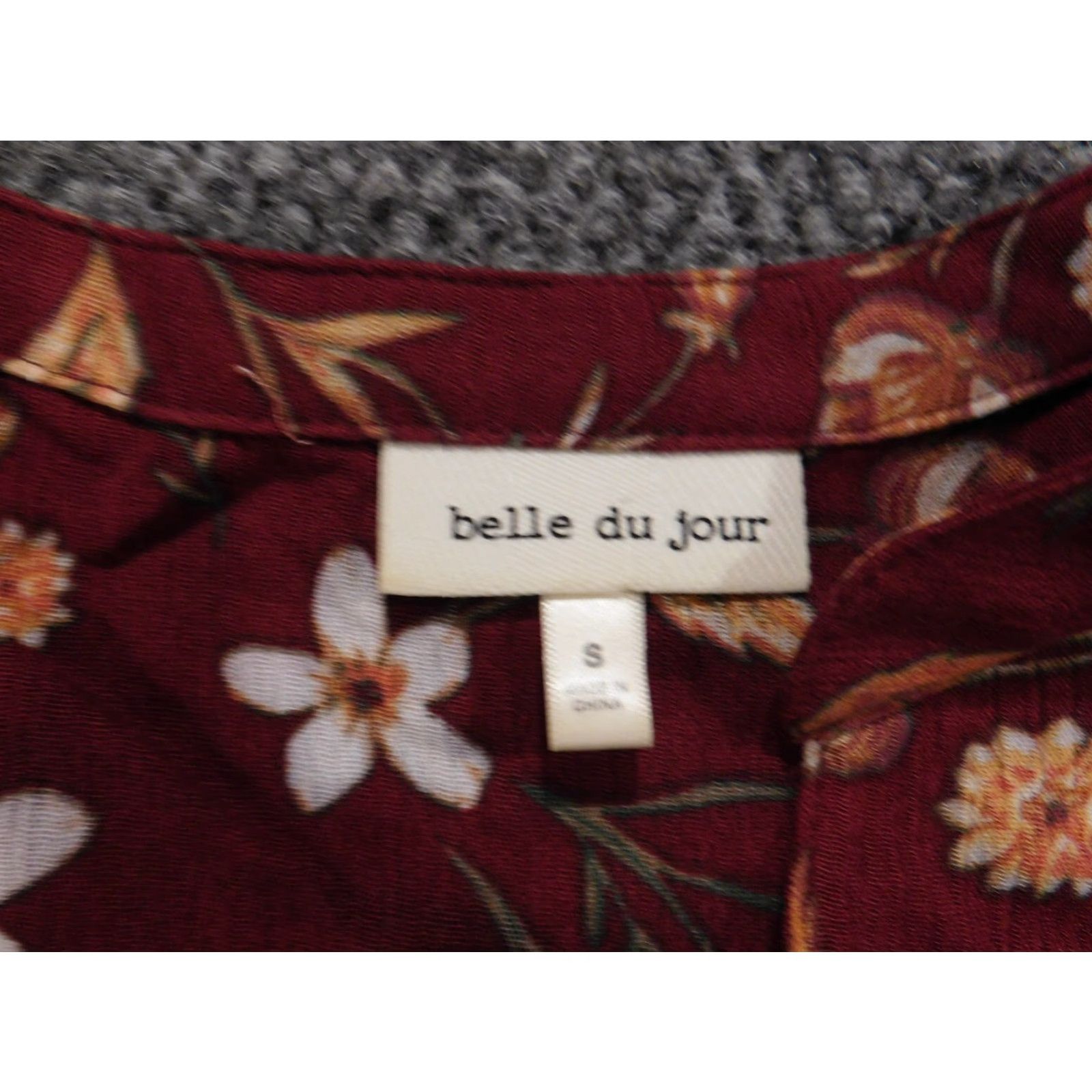 Vintage belle du jour Blouse Womens Top S Red Floral Cap Sleeve Pullover Stretch Collared Polyester Rayon Classic Basic Casual Size S / US 4 / IT 40 - 4 Thumbnail