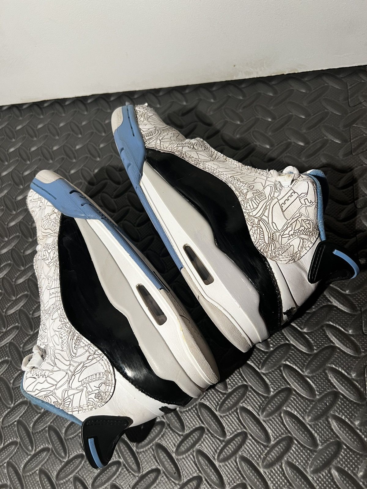 Jordan Brand CLEAN Air Jordan Dub Zero UNC Blue size 6 Womens Retro shoes Size US 6 / IT 36 - 3 Thumbnail