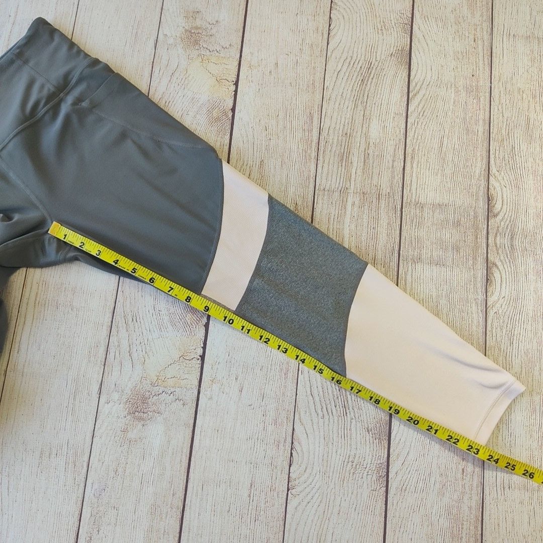 Athleta Athleta Women’s Salutation Modblock 7/8 Tights sz M Size 30" / US 8 / IT 44 - 3 Thumbnail
