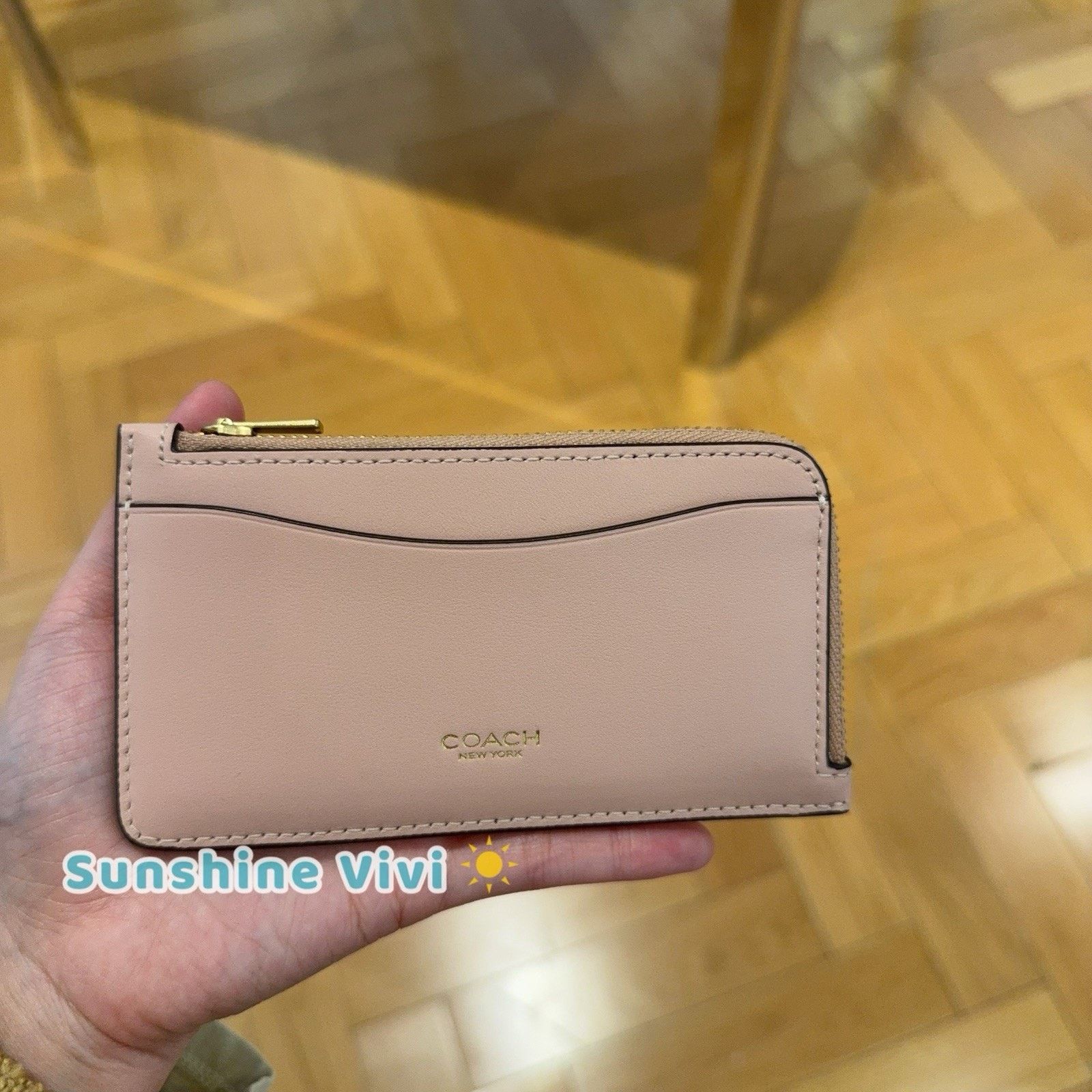 Coach NWT Coach New York Zip Card Case CBF50 Calf Leather CREAM Size ONE SIZE - 2 Thumbnail