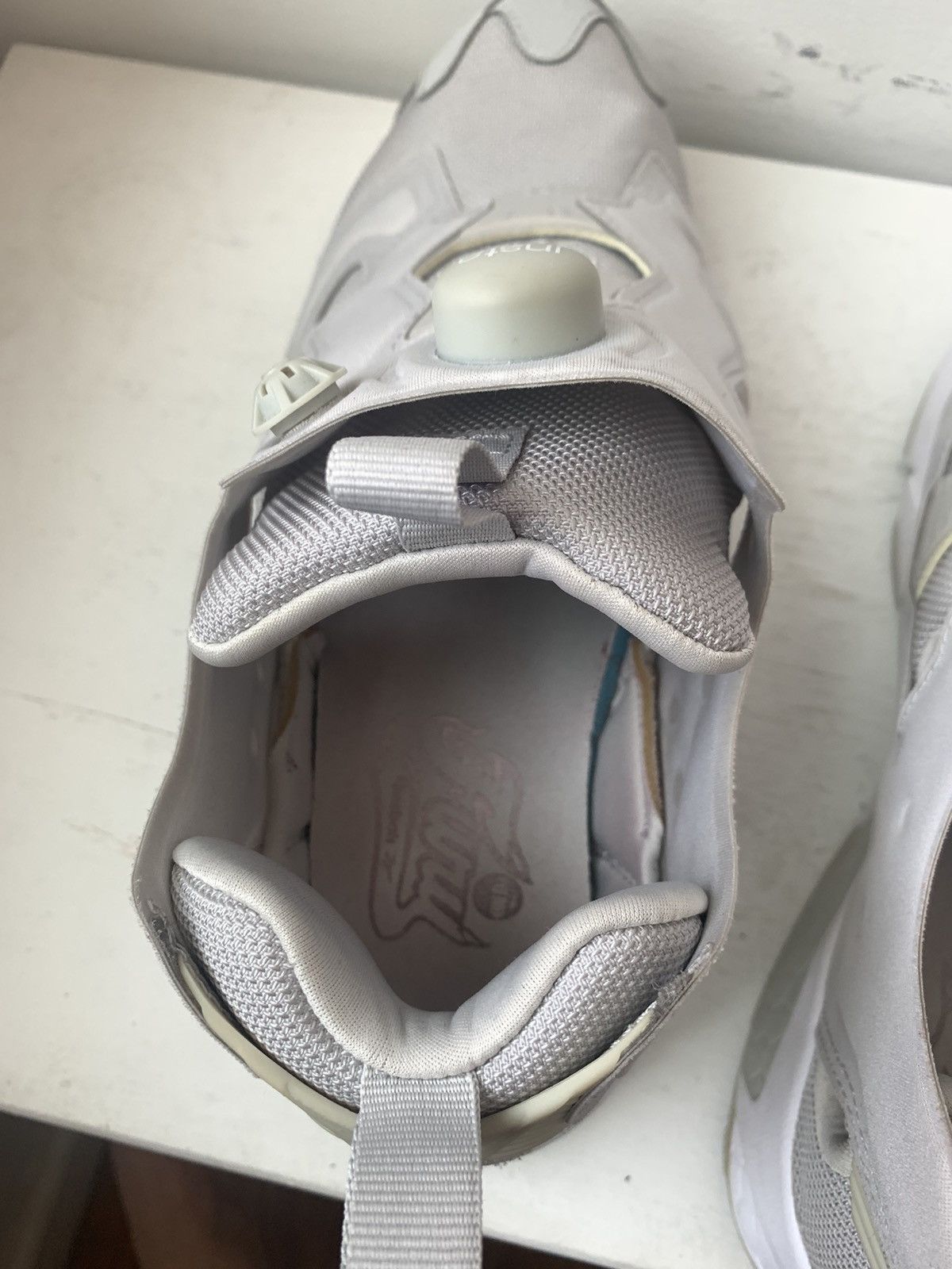 Reebok Reebok Insta Pump Fury grey 9 Size US 9 / EU 42 - 6 Thumbnail