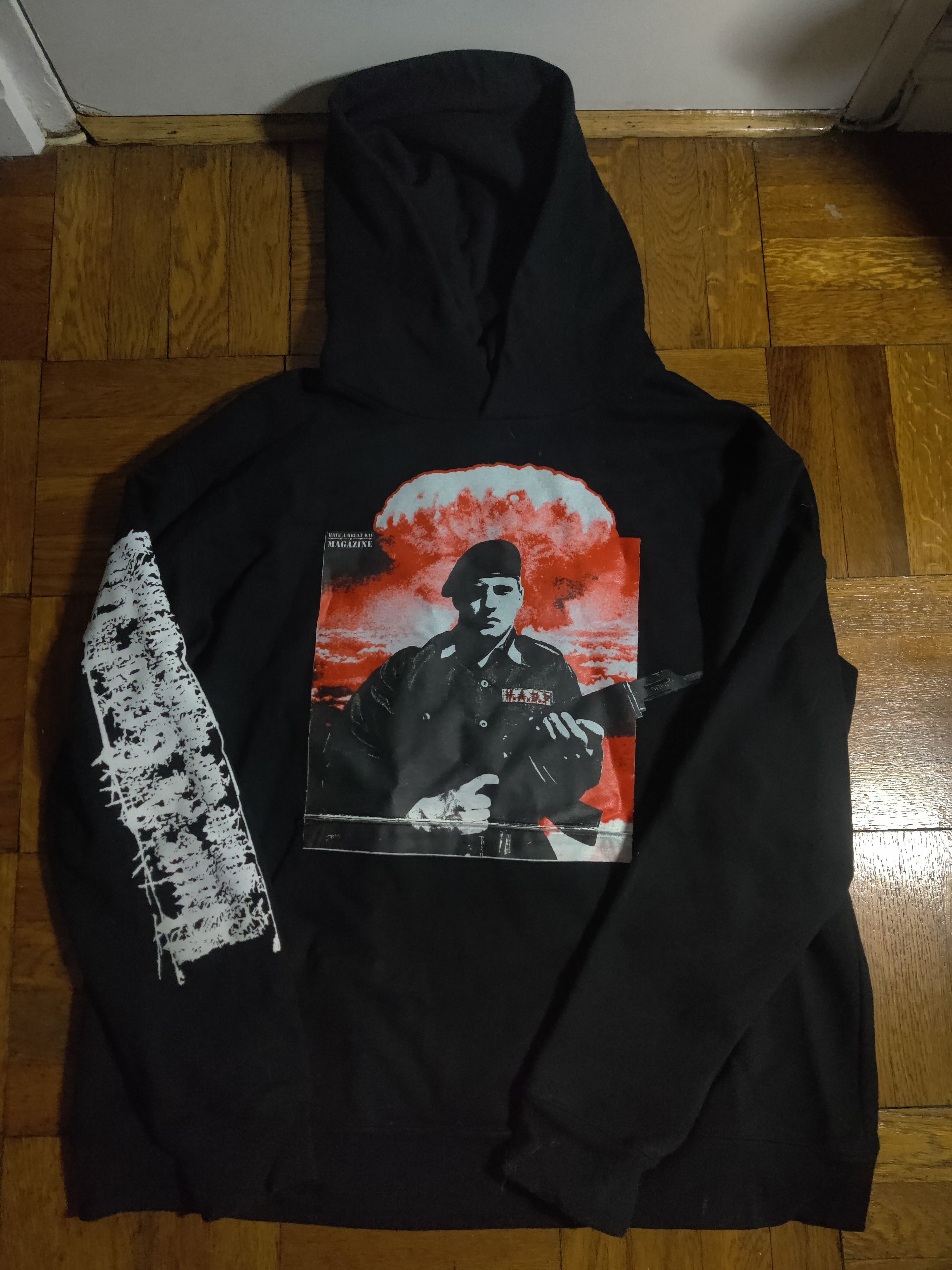 Haunted Starbucks Have A Great Day Soldier Hoodie Size US XL / EU 56 / 4 - 1 Thumbnail