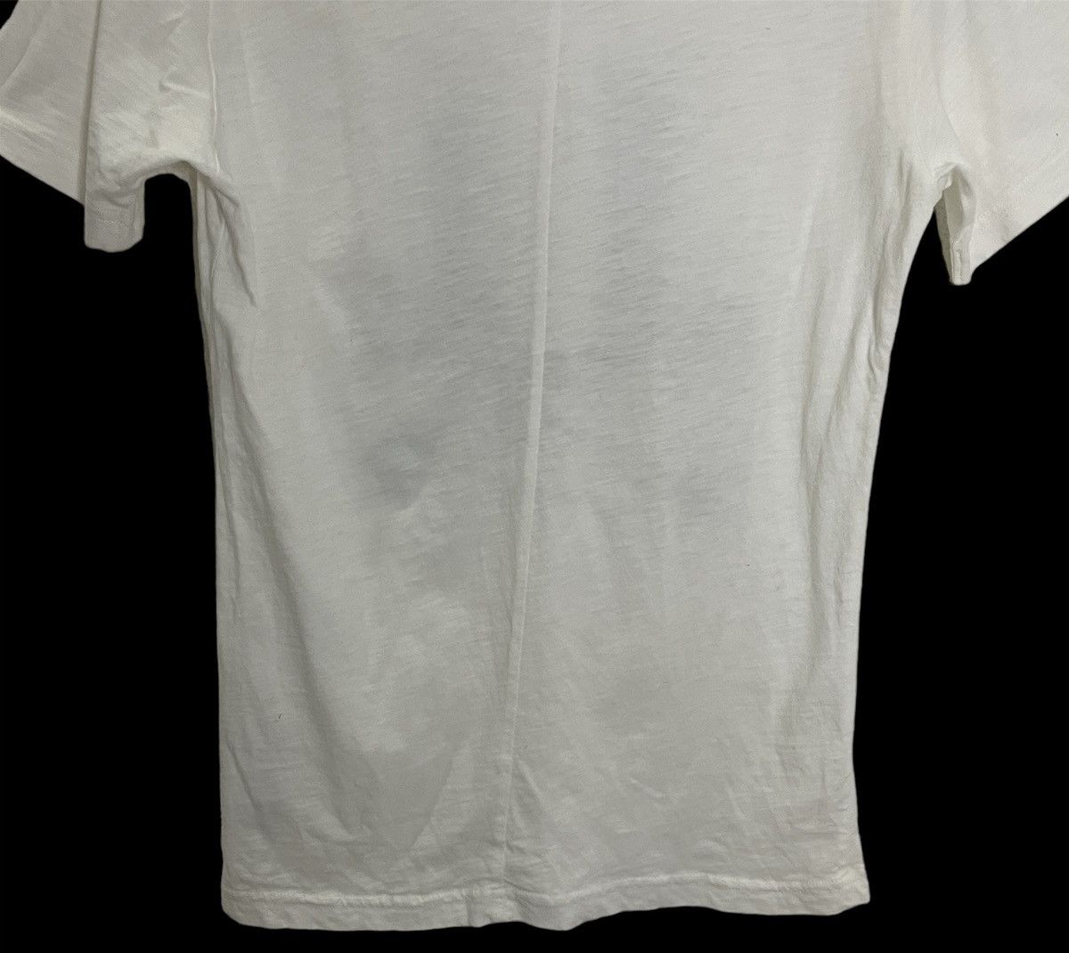 Undercover × Uniqlo Vintage Uniqlo X Undercover Big Logo Tee Size M / US 6-8 / IT 42-44 - 11 Thumbnail