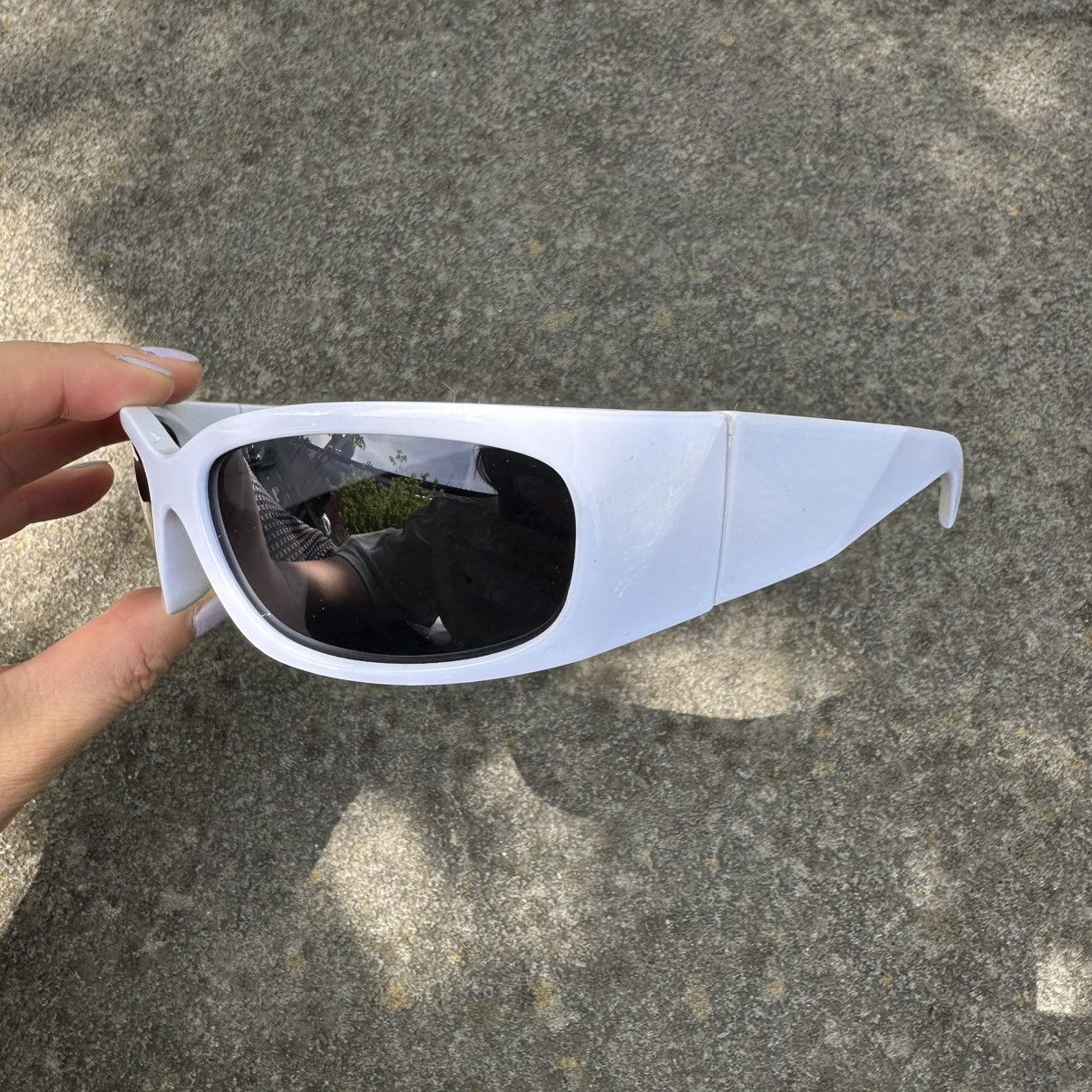 Other Y2K Unisex Sunglasses Retro Fashion Shades QZ811-77141-01 Size ONE SIZE - 2 Thumbnail