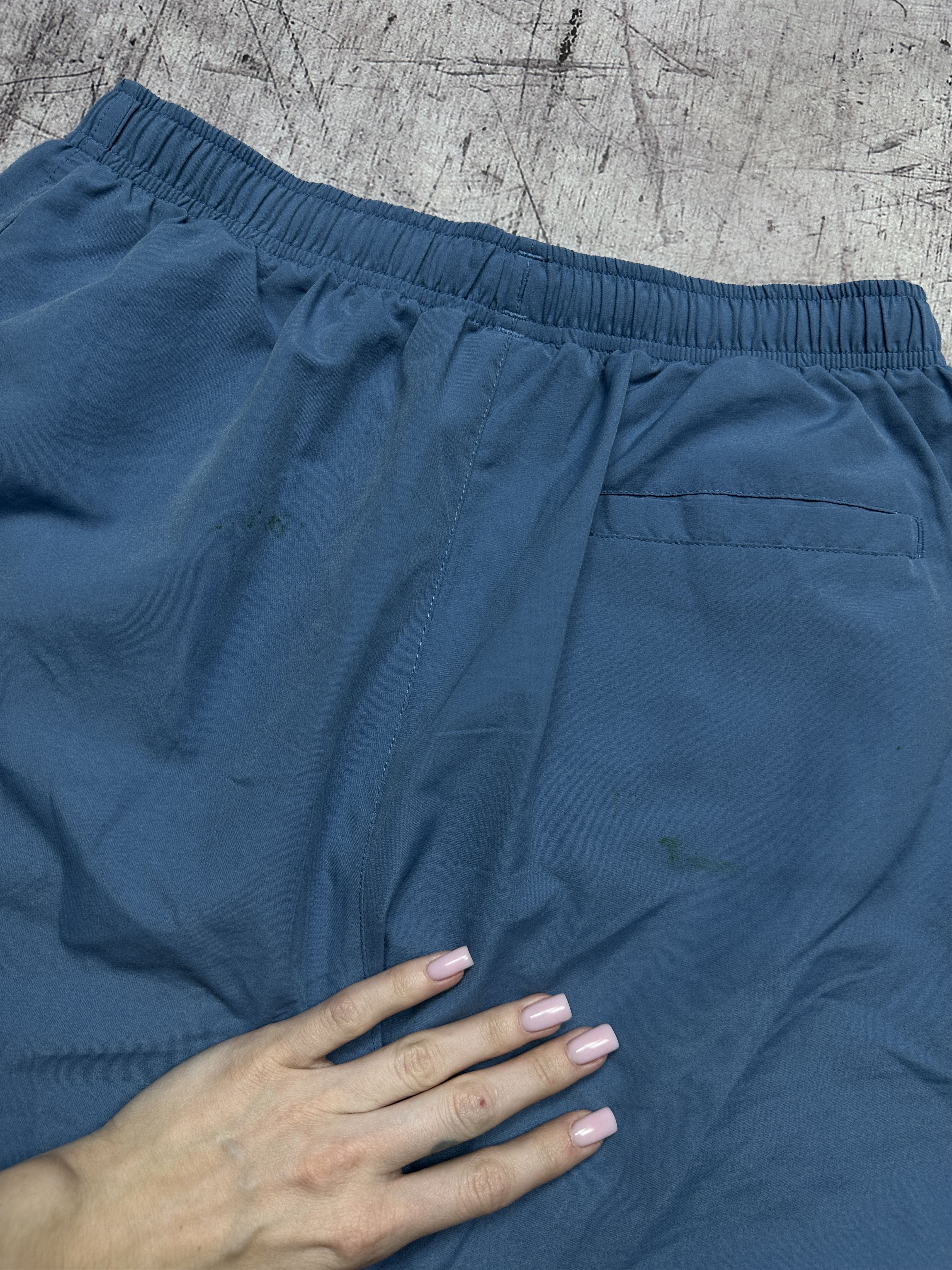 Reebok Reebok Vintage Mens Nylon Shorts Size US 32 / EU 48 - 10 Thumbnail