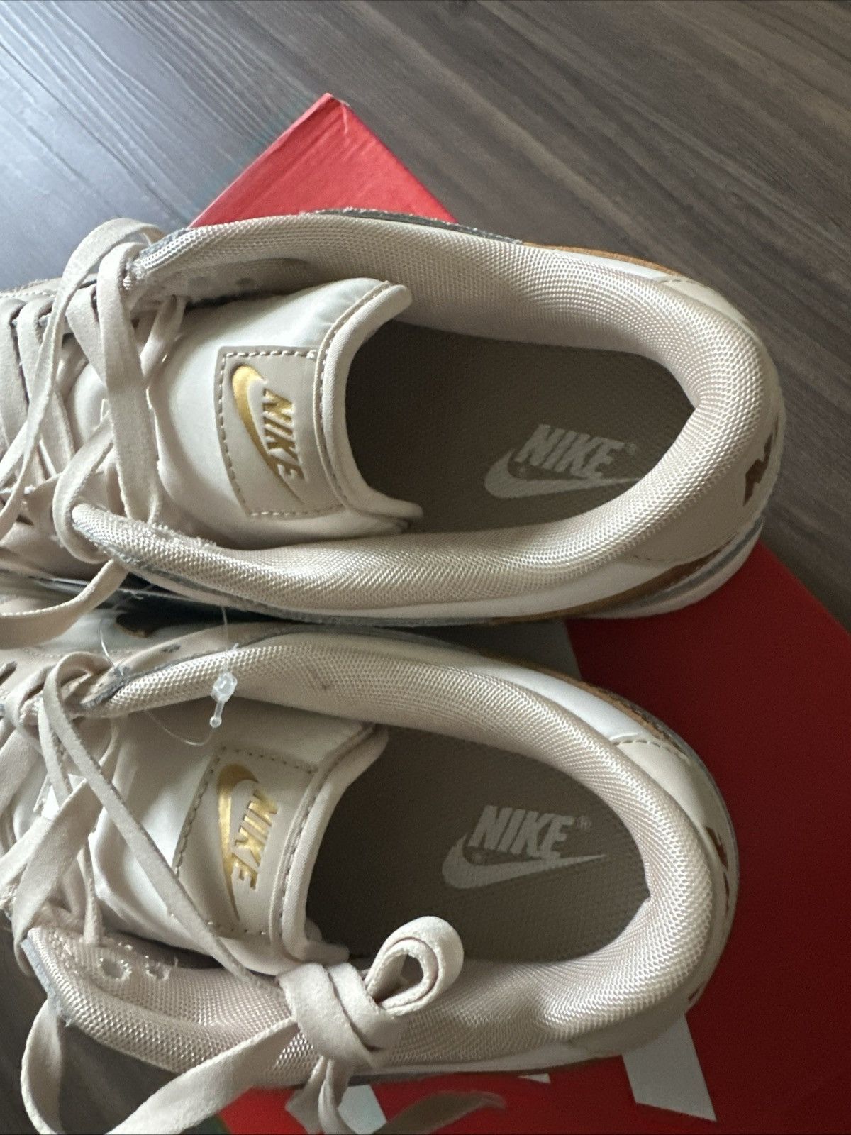 Nike Nike Dunk Low Phantom Metallic Gold W Size 11.5 / M 10 Size US 11.5 / IT 41.5 - 6 Thumbnail