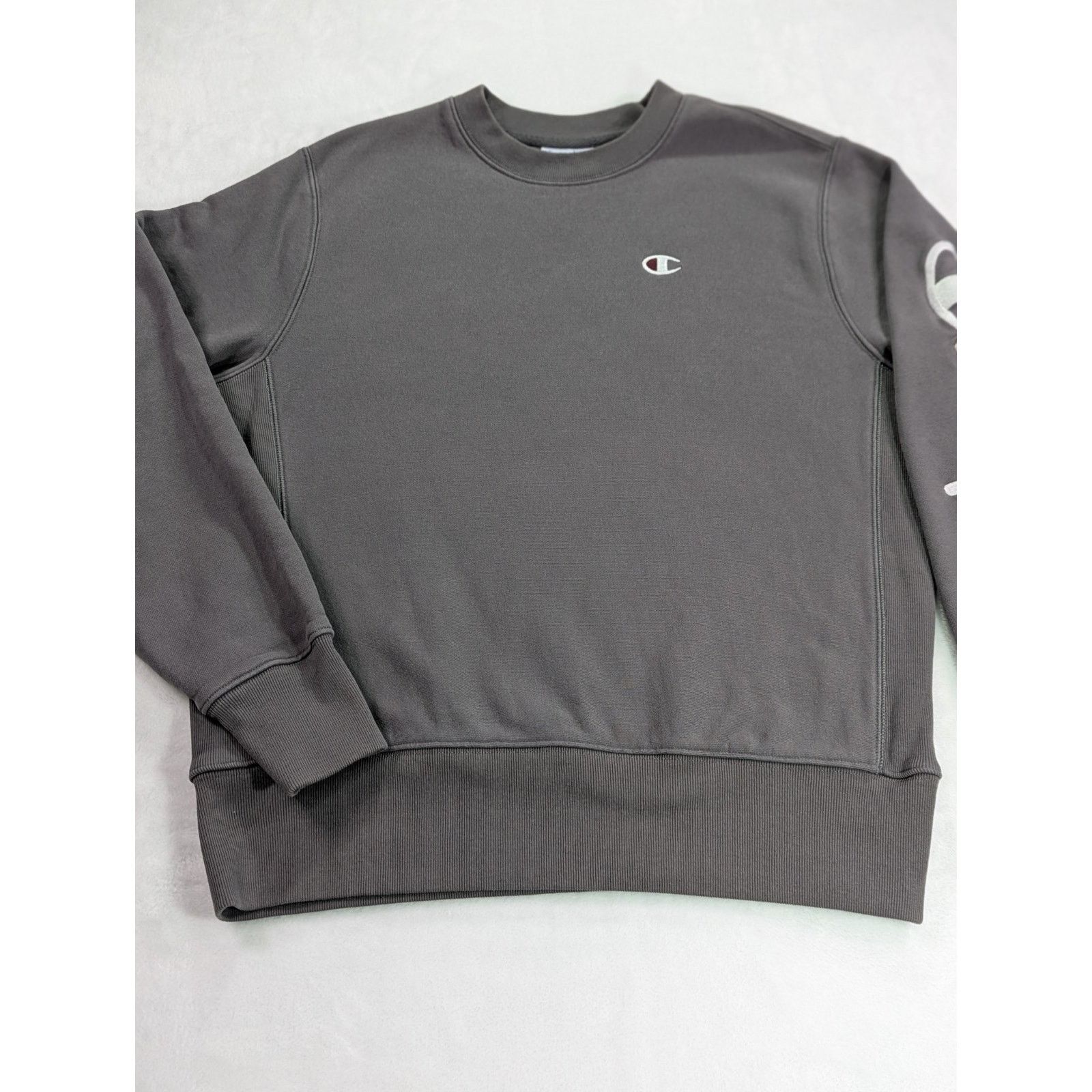 Champion Sz M Gray Reverse Weave Heavyweight Sweatshirt VTG Y2K Size US M / EU 48-50 / 2 - 5 Thumbnail