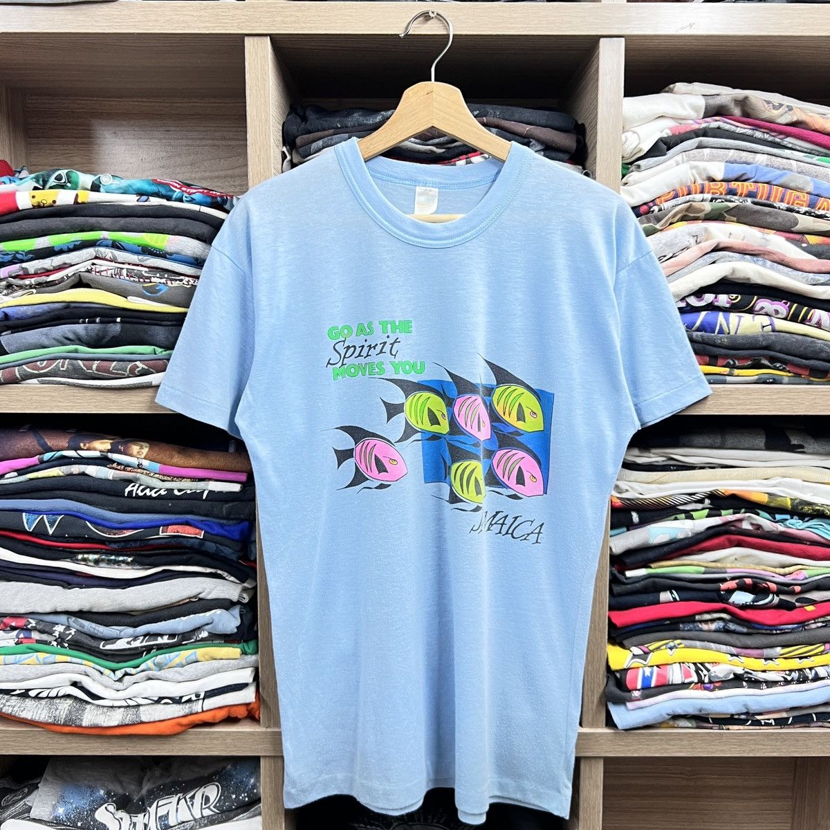 Vintage VTG GO AS THE SPIRIT TEE SIZE LARGE FIT MEDIUM Size US L / EU 52-54 / 3 - 1 Thumbnail