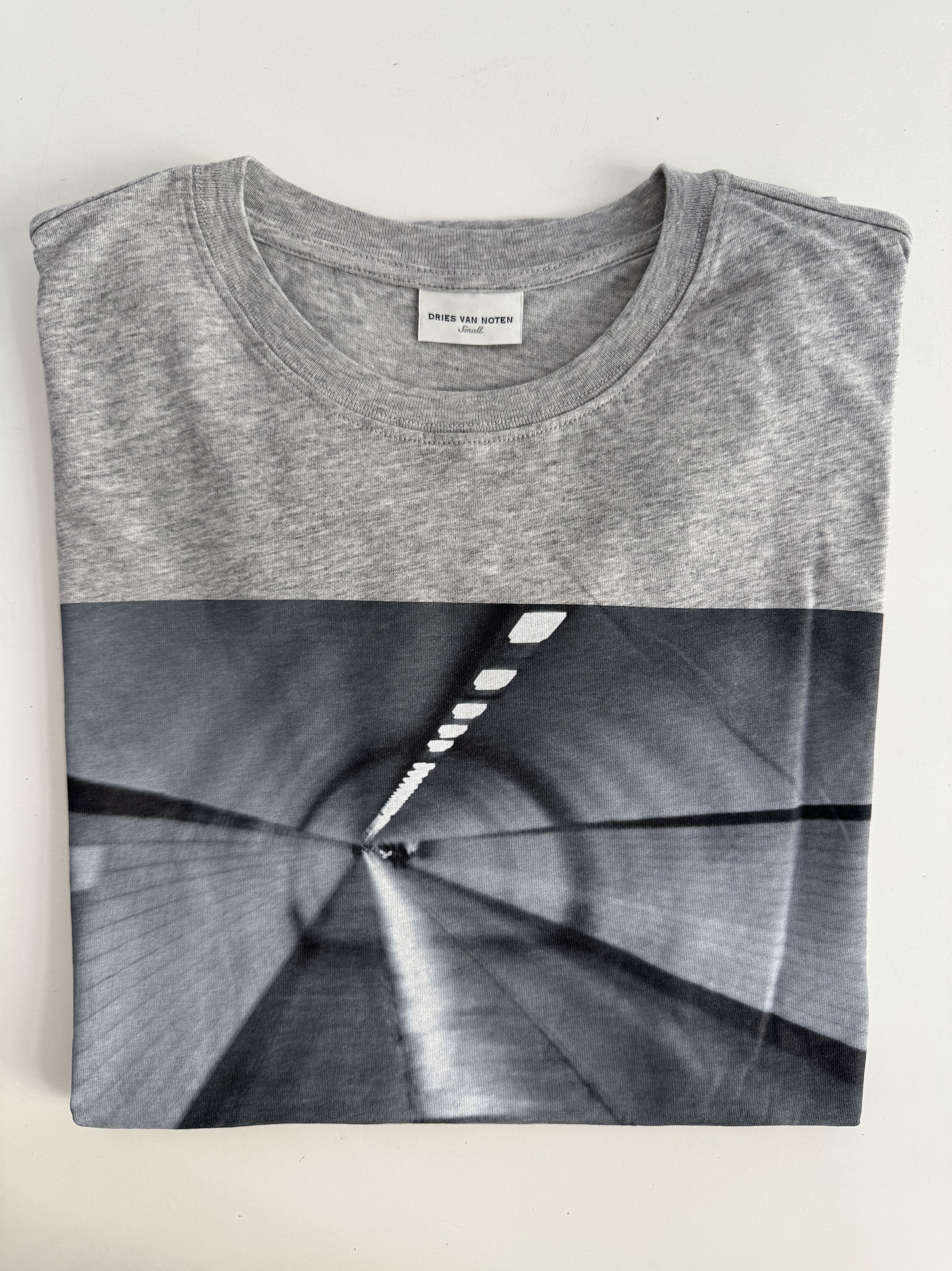 Dries Van Noten Hertz Tunnel T-Shirt Size US S / EU 44-46 / 1 - 5 Thumbnail
