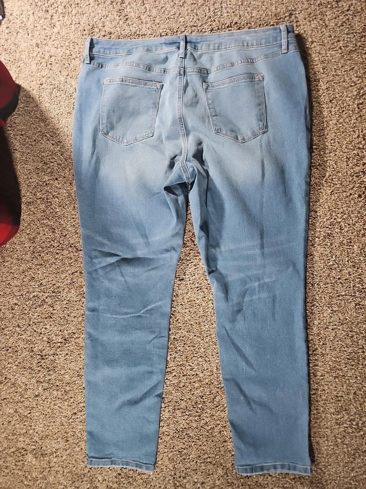 Sonoma Sonoma Skinny 18R The Everyday Jean NWT Size 40" / US 18 - 7 Thumbnail