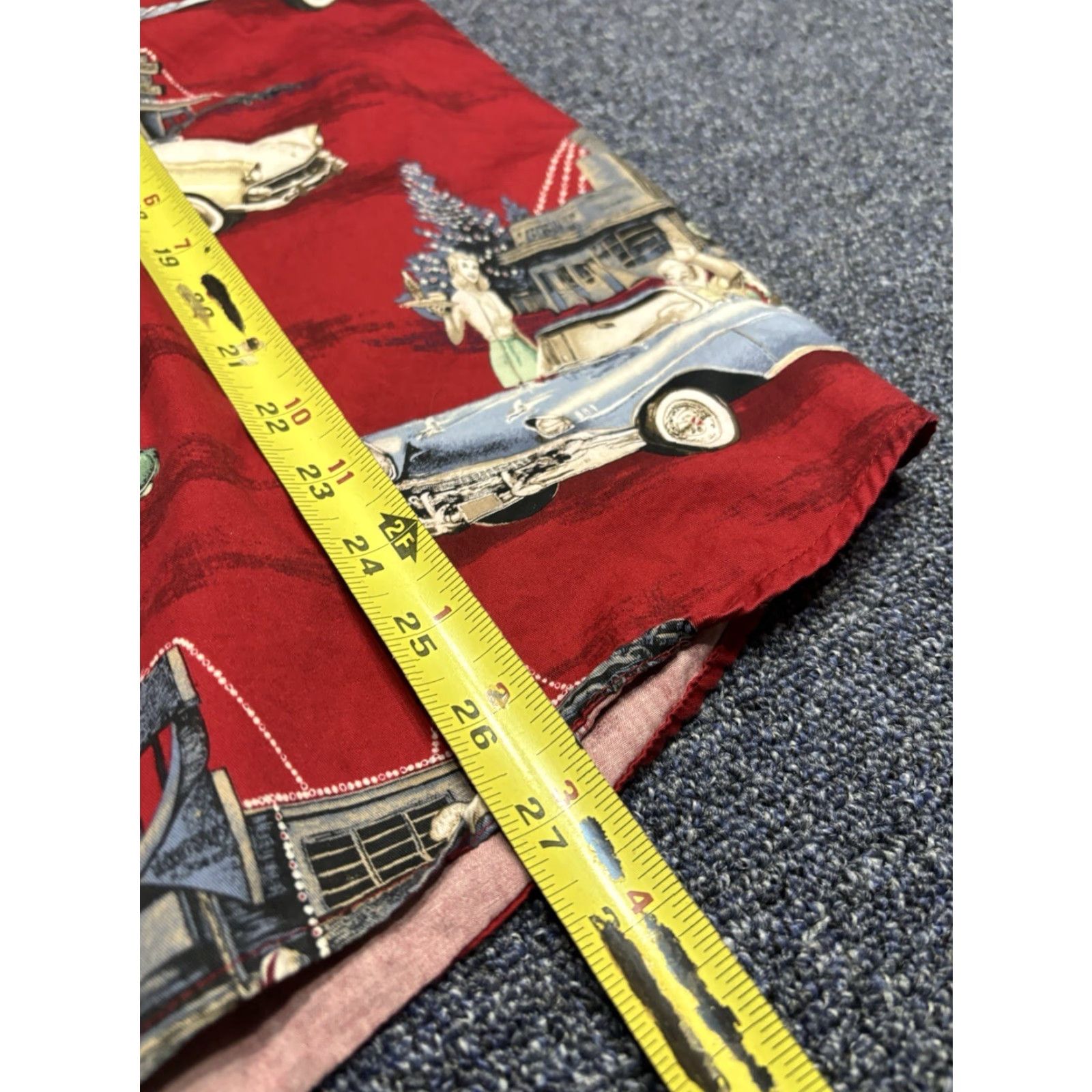 Vintage CLEARWATER Shirt All Over Print Retro Santa Driver Cadillac XL Red Cotton Twill Button-Up Long Sleeve Casual Mens Size US XL / EU 56 / 4 - 4 Thumbnail