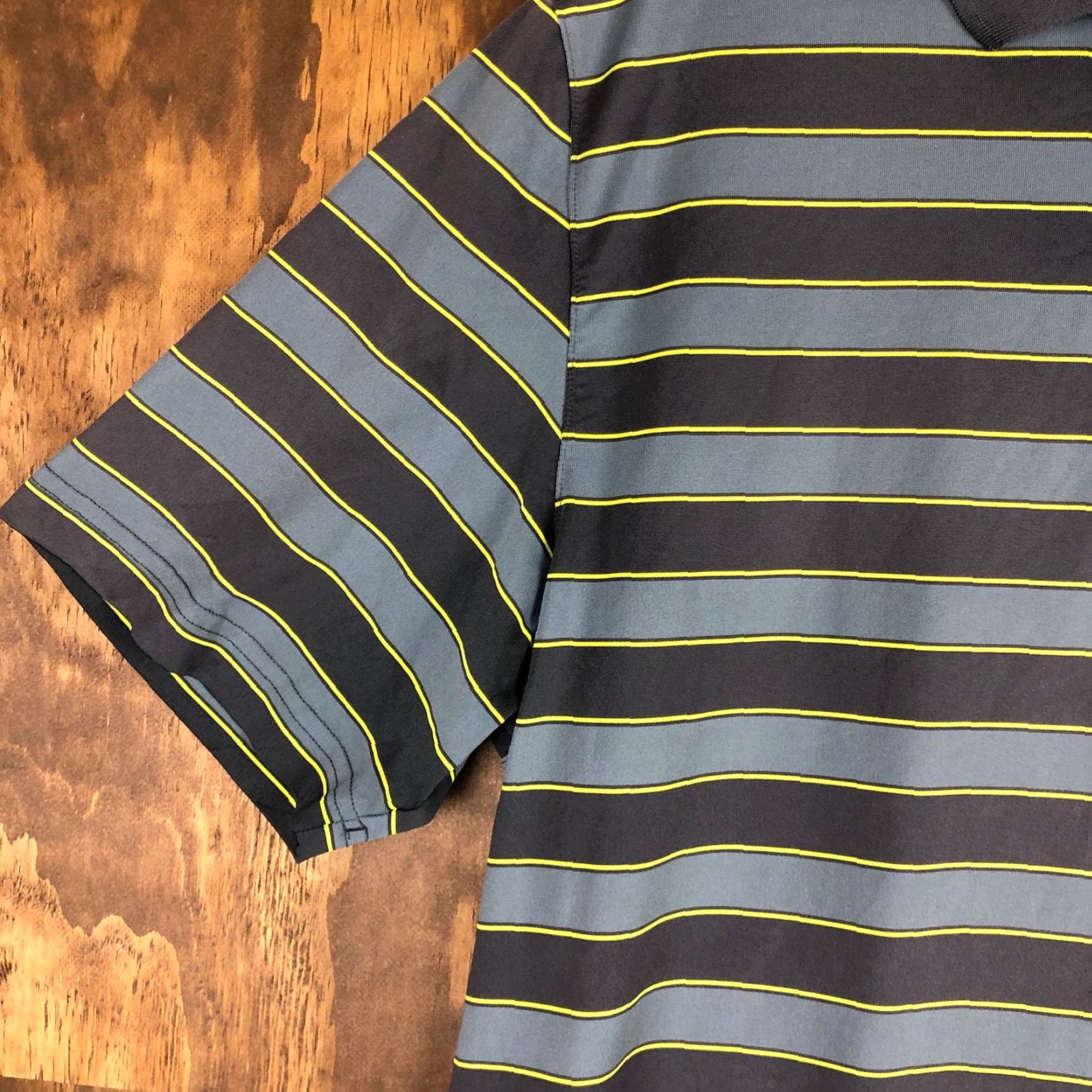 Under Armour Under Armour Mens Polo Shirt Gray Striped Loose Fit XL Size US XL / EU 56 / 4 - 3 Thumbnail