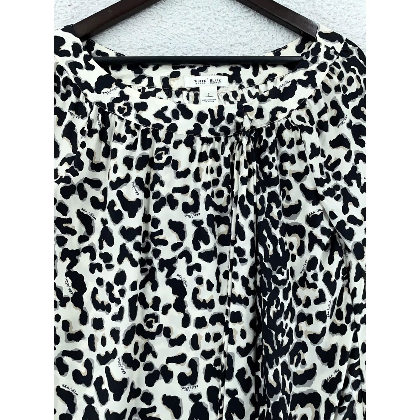 White House Black Market White House Black Market Blouse Top Womens S White Leopard Print Silk Tie Neck Size S / US 4 / IT 40 - 2 Thumbnail