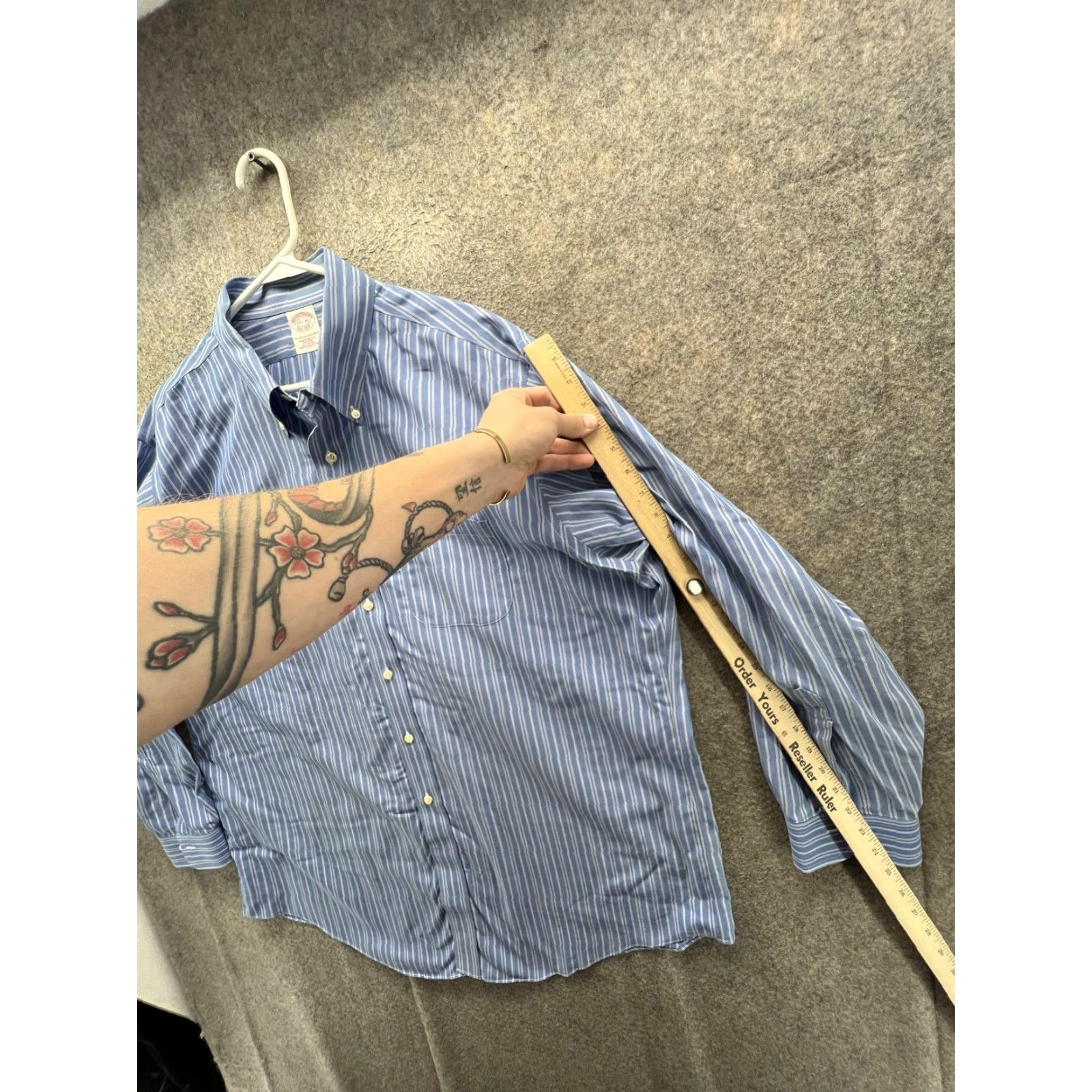 Brooks Brothers Brooks Brothers Dress Shirt Mens 17.5 35 Blue Stripe Traditional Fit Non Iron Shirt Size 48R - 4 Thumbnail
