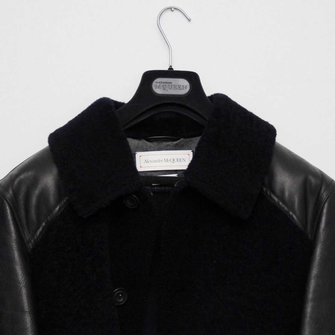 Alexander McQueen Alexander McQueen Shearling Leather Panel Coat Size US L / EU 52-54 / 3 - 3 Thumbnail