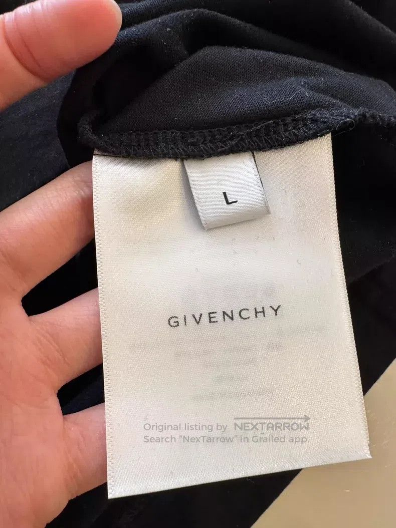 Givenchy Givenchy Black Short Sleeve Size L Size US L / EU 52-54 / 3 - 4 Thumbnail