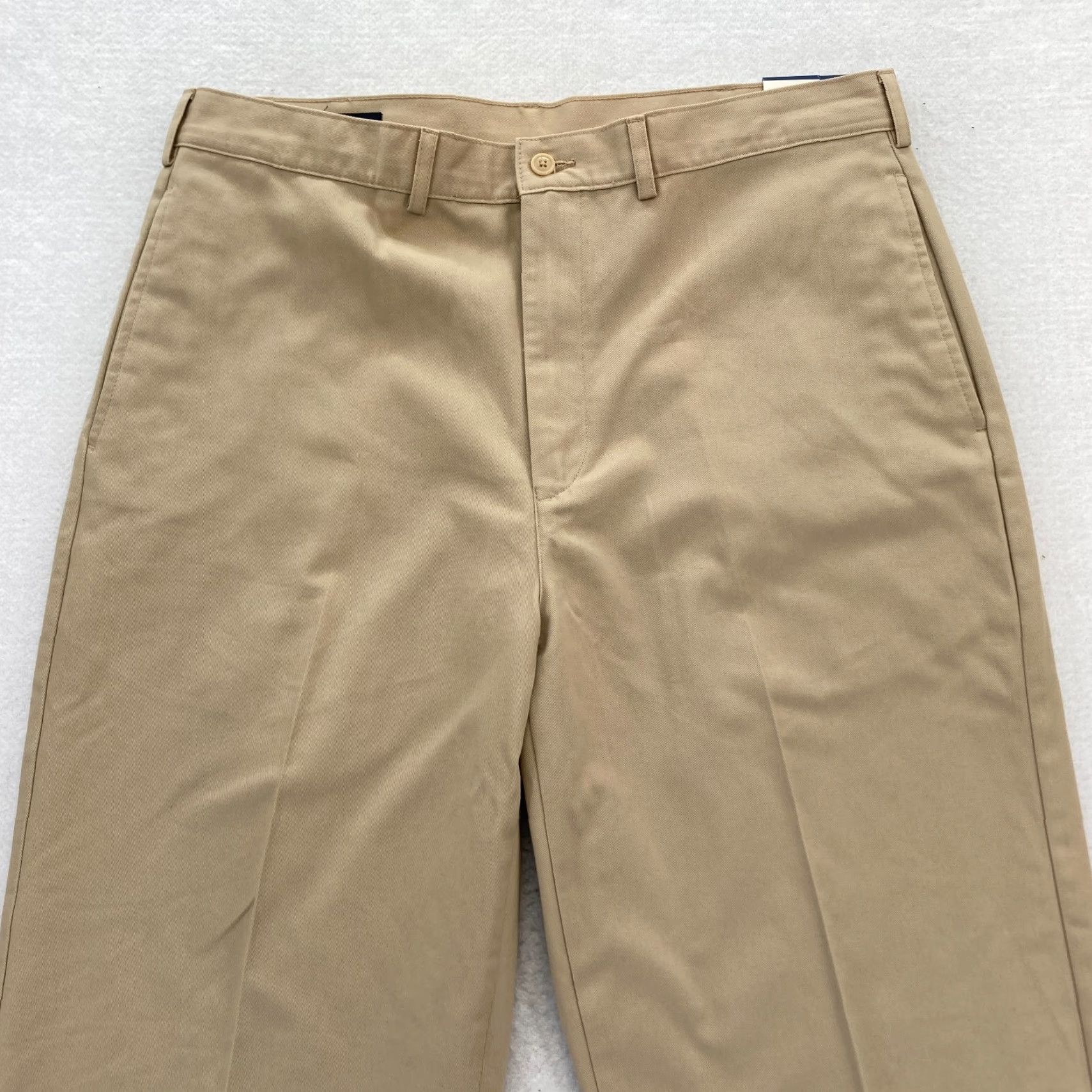 Lands' End Lands' End Khaki Pants Mens 36x33 Beige Flat Front Tapered Leg Mid Rise Casual Pants Mens Size US 36 / EU 52 - 2 Thumbnail