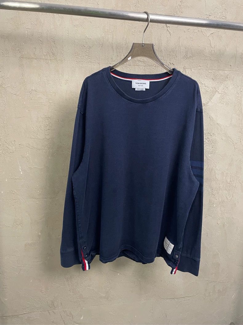 Thom Browne Thom Browne Dark blue four-striped long-sleeved T-shirt 250 Size US XL / EU 56 / 4 - 1 Thumbnail