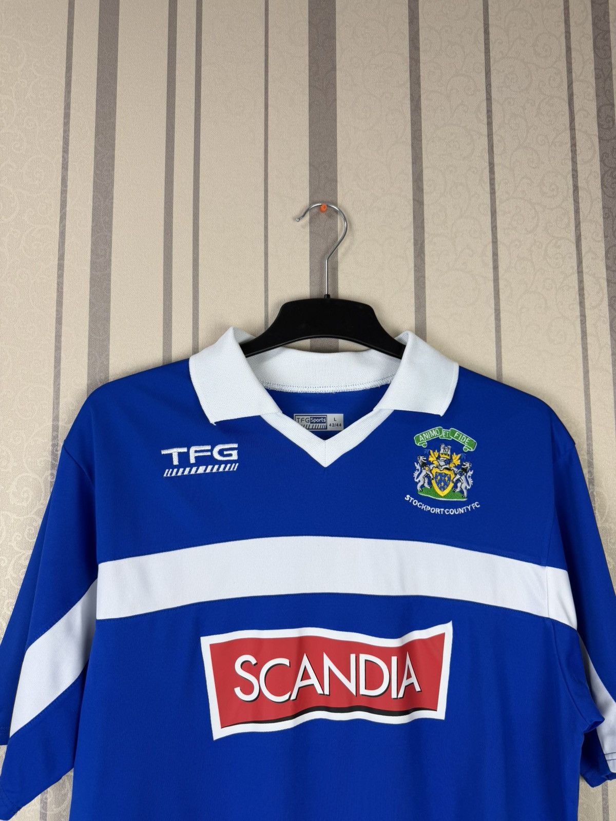 Other Stockport County Home football shirt 2006 Soccer Jersey Size US L / EU 52-54 / 3 - 3 Thumbnail