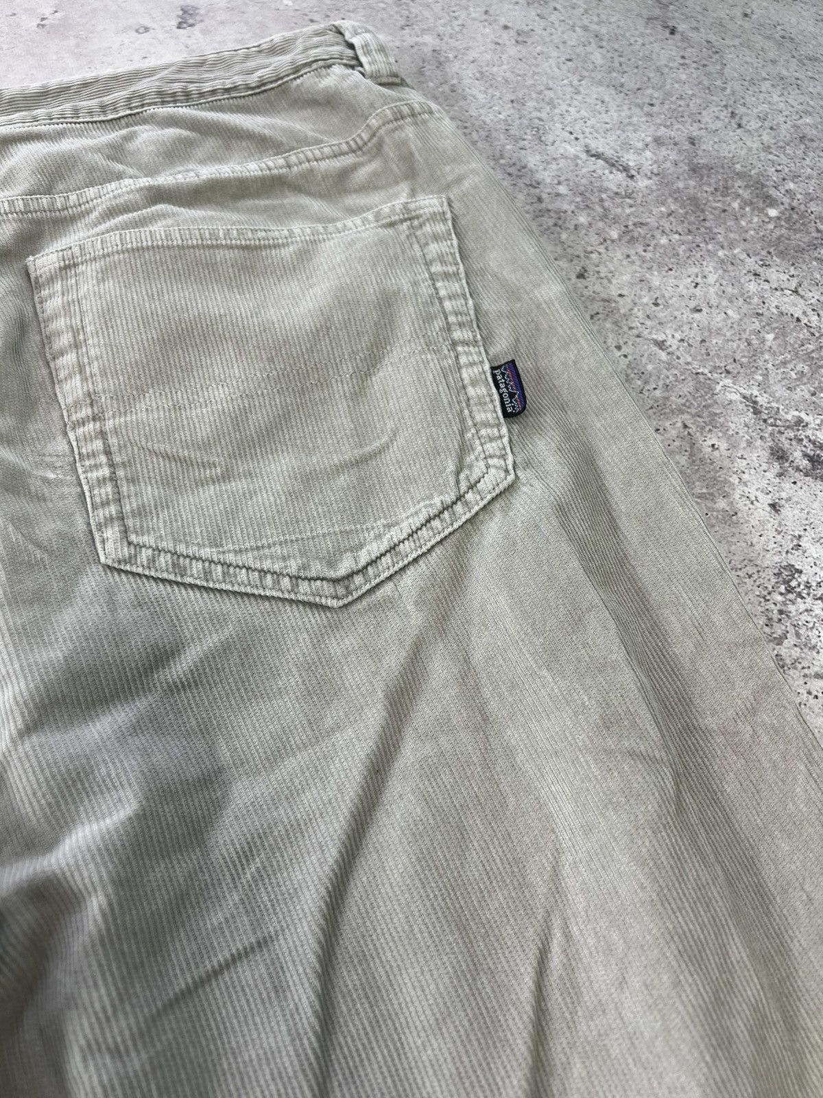 Patagonia × Vintage Patagonia Corduroy Pants Mens 38 Gray Corduroy Straight Leg Size US 38 / EU 54 - 4 Thumbnail