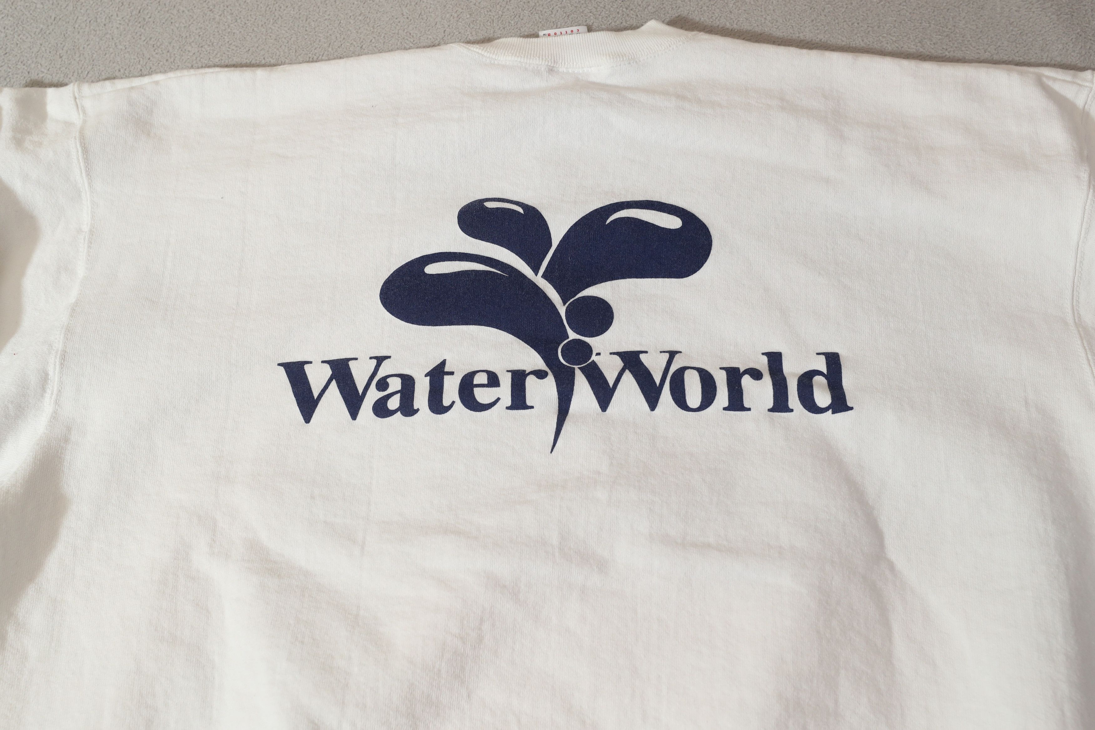 Fruit Of The Loom Denver Water World Vintage White Employee Crewneck (XXL) Size US XXL / EU 58 / 5 - 10 Thumbnail