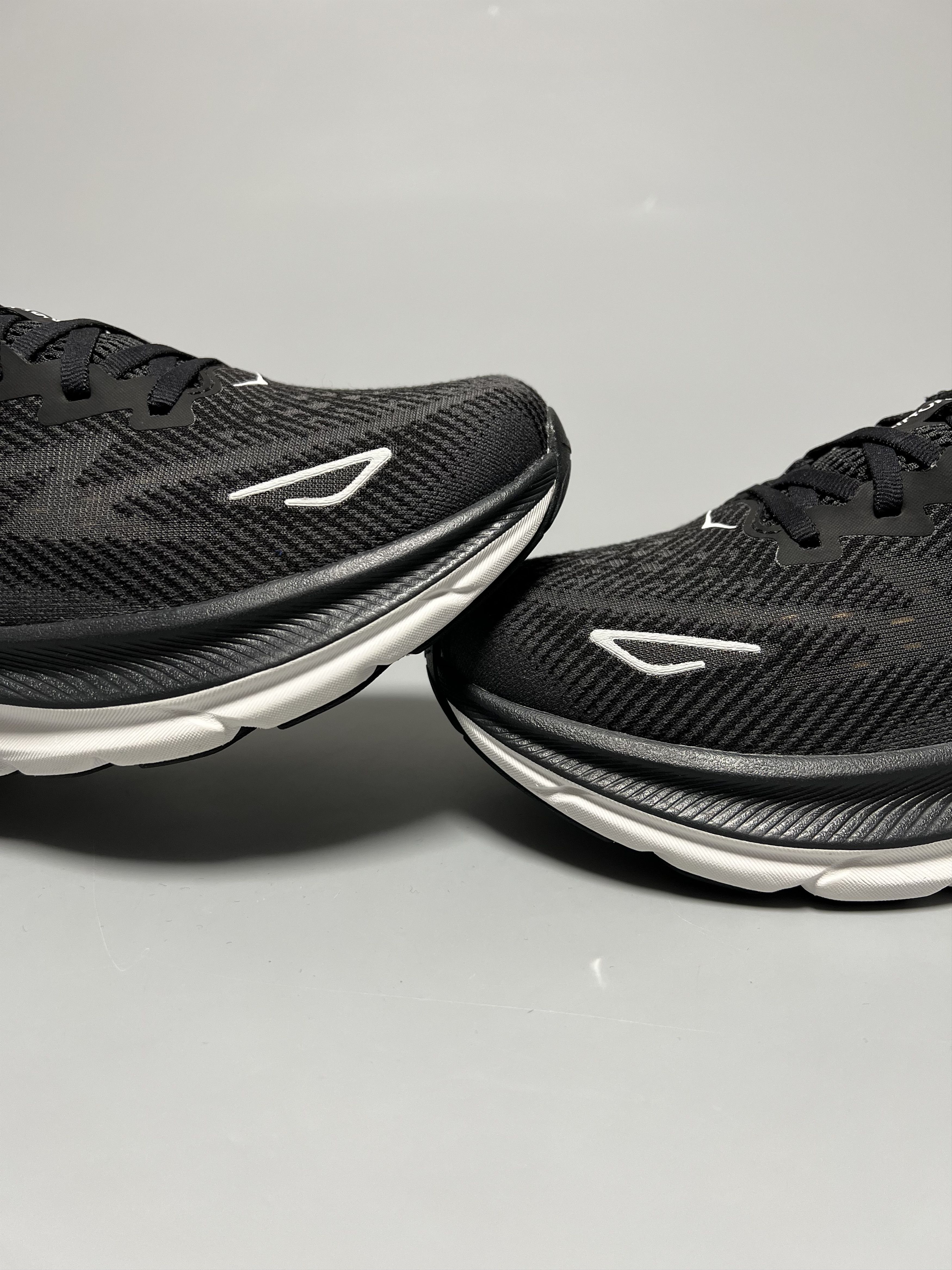 Hoka 7.5B Hoka One One Clifton 9 Running Shoes Walking Gym Size US 7.5 / IT 37.5 - 9 Thumbnail