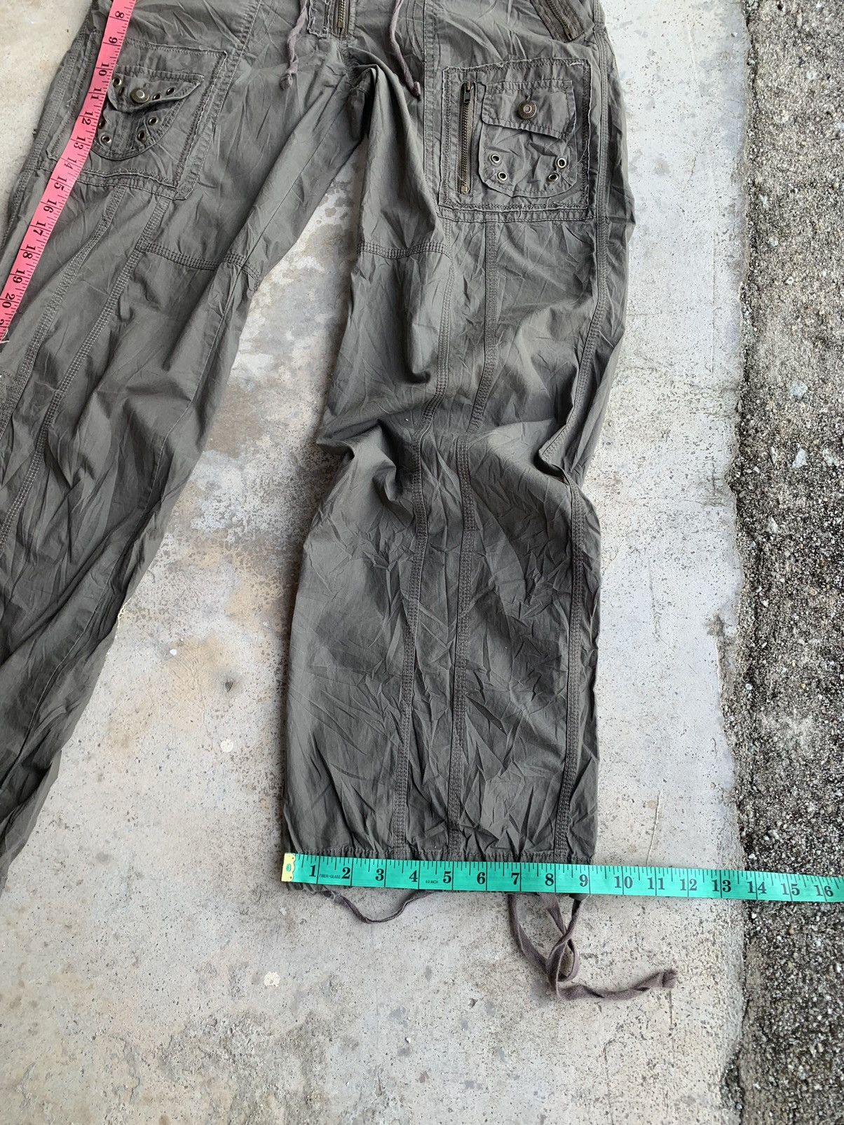 Other Distressed Embroidered Dragon Cargo Pants Size 32" / US 10 / IT 46 - 11 Thumbnail