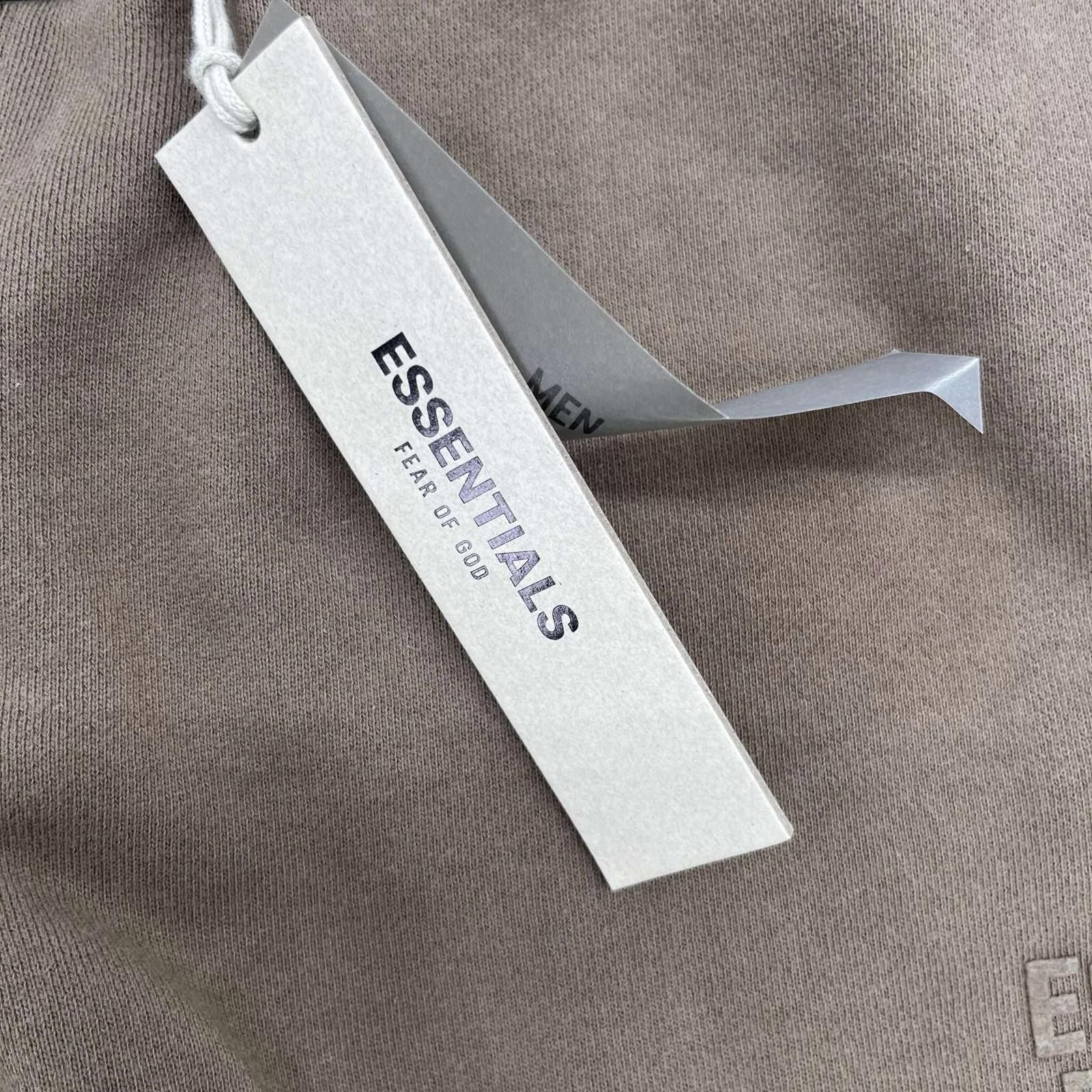 Fear of God Fear Of God Essentials Sweatpants Olive M Used Size US 32 / EU 48 - 7 Thumbnail