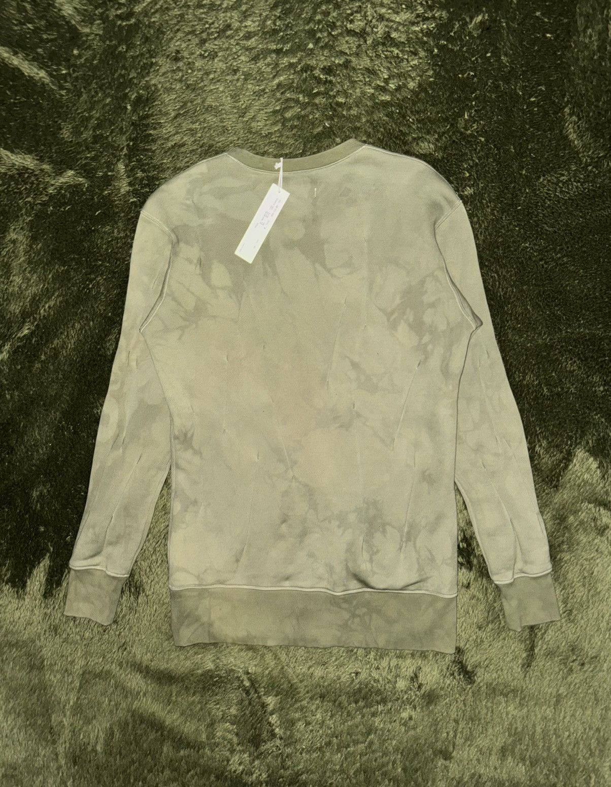Sulvam [M] SULVAM Hand-Dyed Dart Detail Sweatshirt (Olive) Size US M / EU 48-50 / 2 - 8 Thumbnail