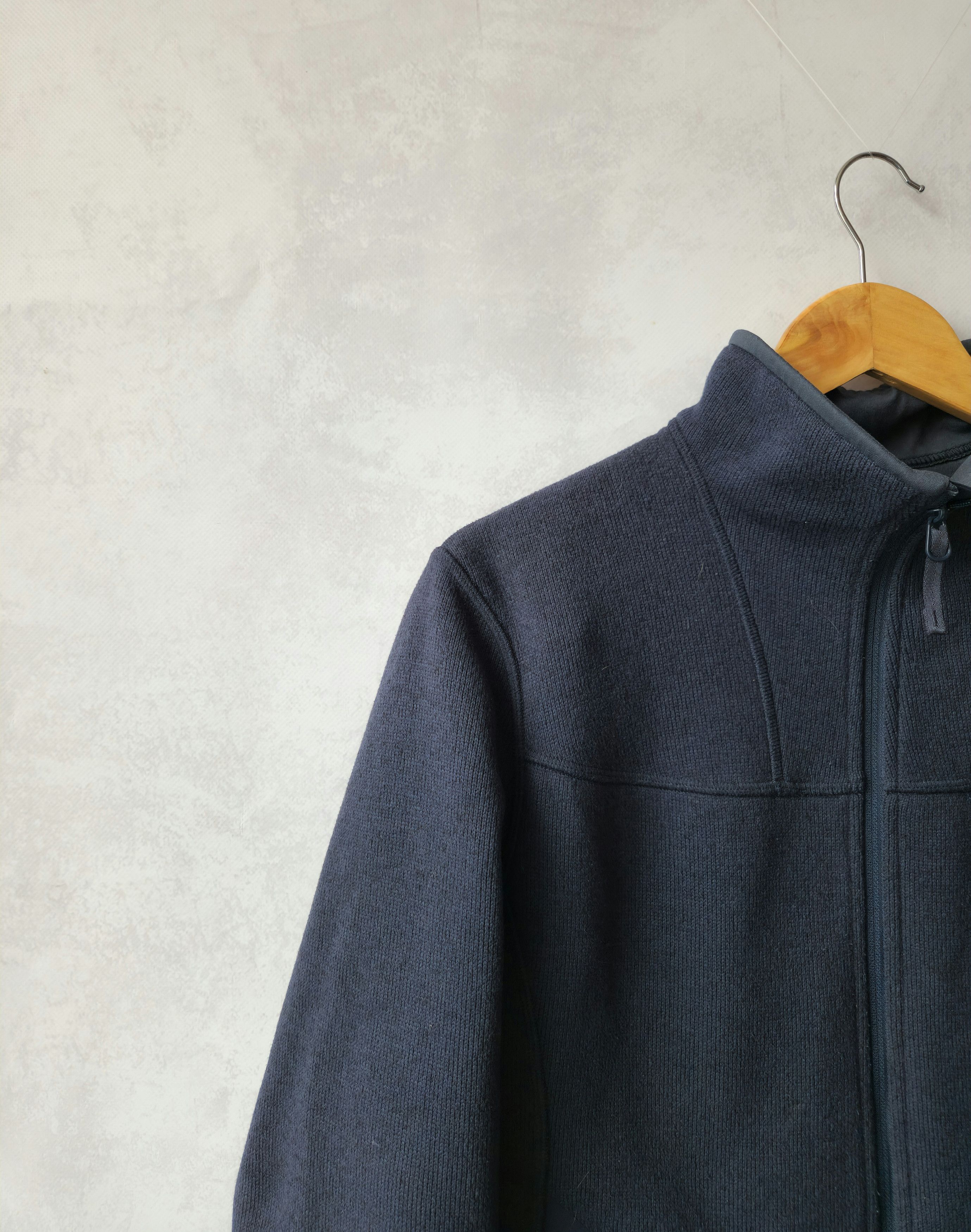 Arc'teryx Arcteryx wmns Full zip fleece pocket logo Size L / US 10 / IT 46 - 3 Thumbnail