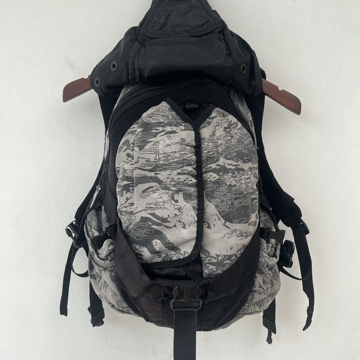Oakley Vintage Oakley Icon 3.0 Camouflage Backpack 25L Size ONE SIZE - 3 Thumbnail