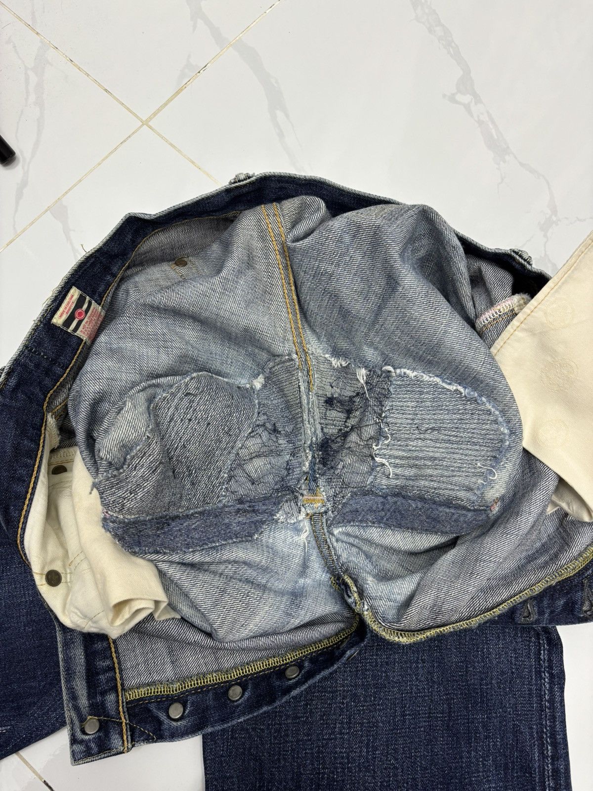 Momotaro Jeans Momotaro Selvedge Distressed Blue Denim Jeans Size US 34 / EU 50 - 19 Thumbnail