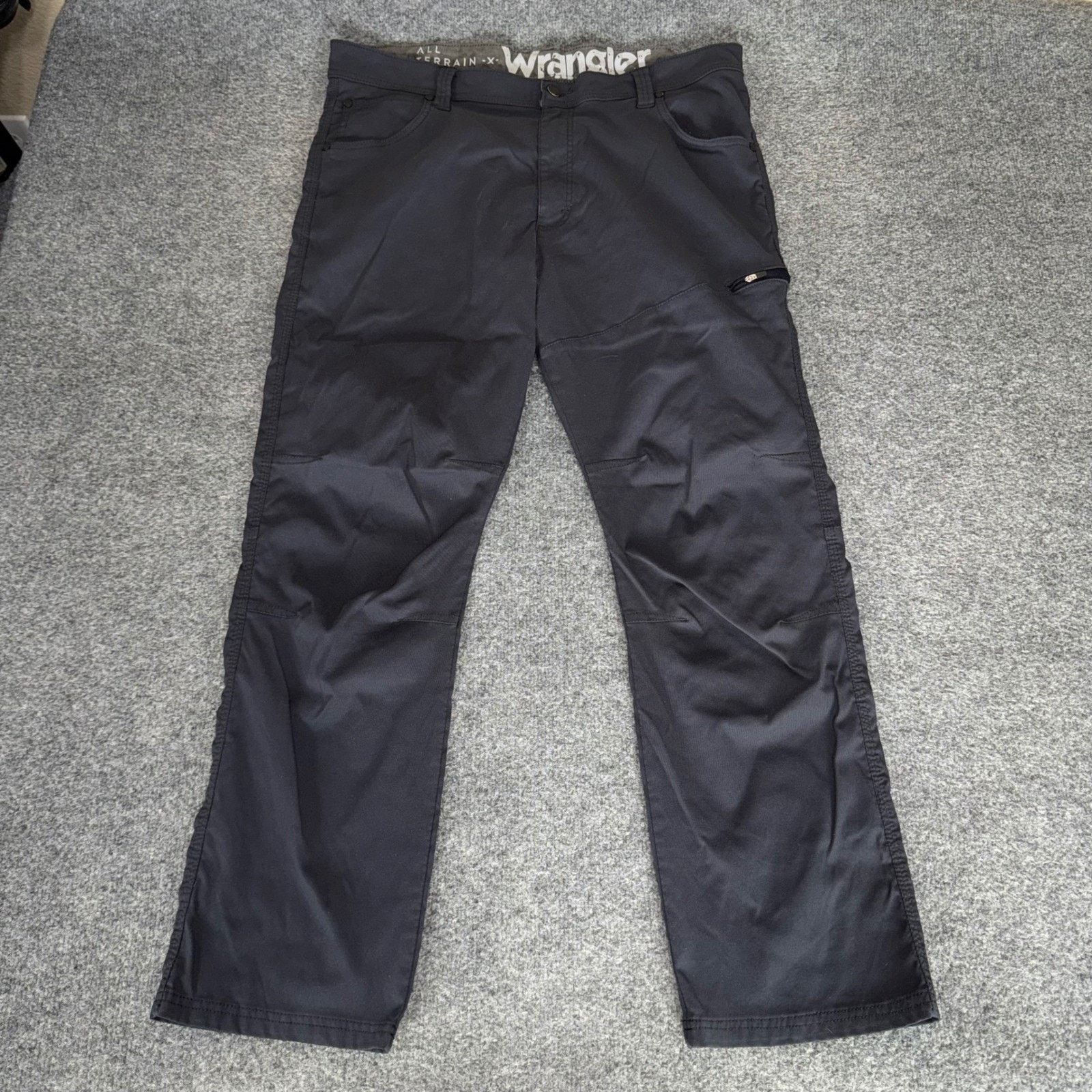 Wrangler Wrangler ATG All Terrain Gear Mens Gray Pants 38x30 Hiking Size US 38 / EU 54 - 1 Thumbnail