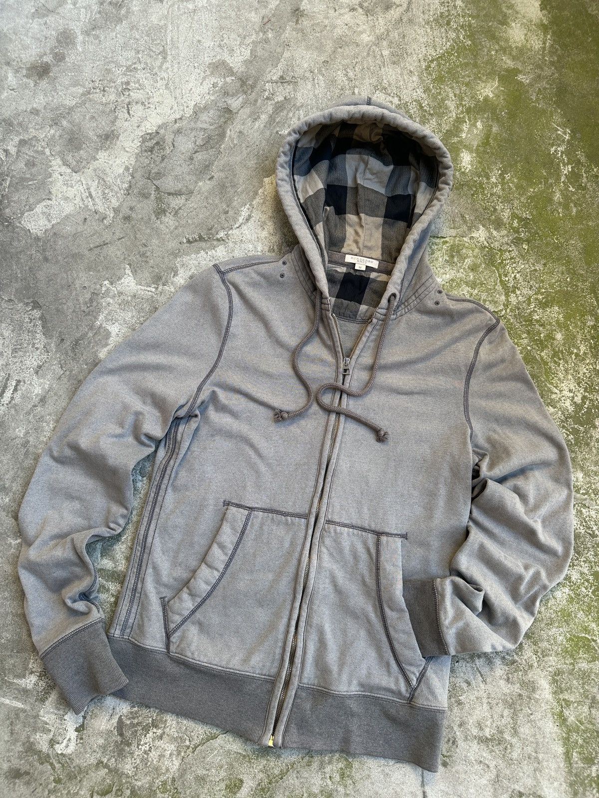 Vintage Burberry hoodie zip up vintage man | Grailed