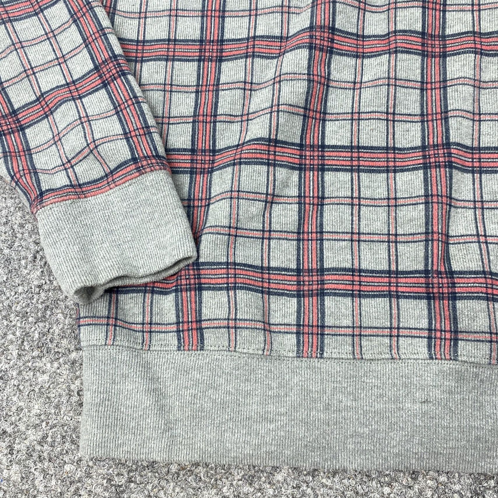 Lands' End Lands' End Sweatshirt Mens Large Gray Red Navy Plaid 1/4 Zip Pullover 42-44, Cotton Polyester, Fleece, Regular, Zip, Pullover, Mens Size US L / EU 52-54 / 3 - 3 Thumbnail