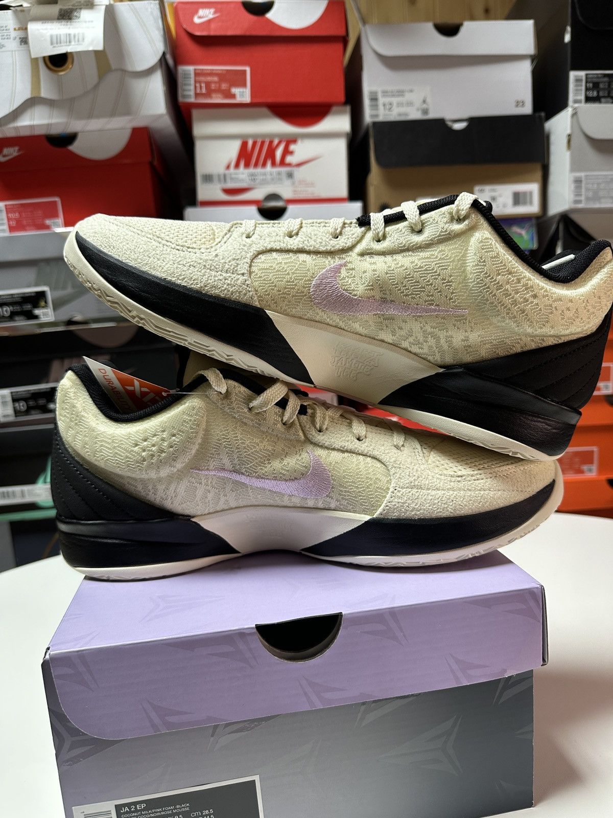 Nike New Size 10.5 US MEN JA 2 EP Coconut Milk/ Pink Size US 10.5 / EU 43-44 - 4 Thumbnail