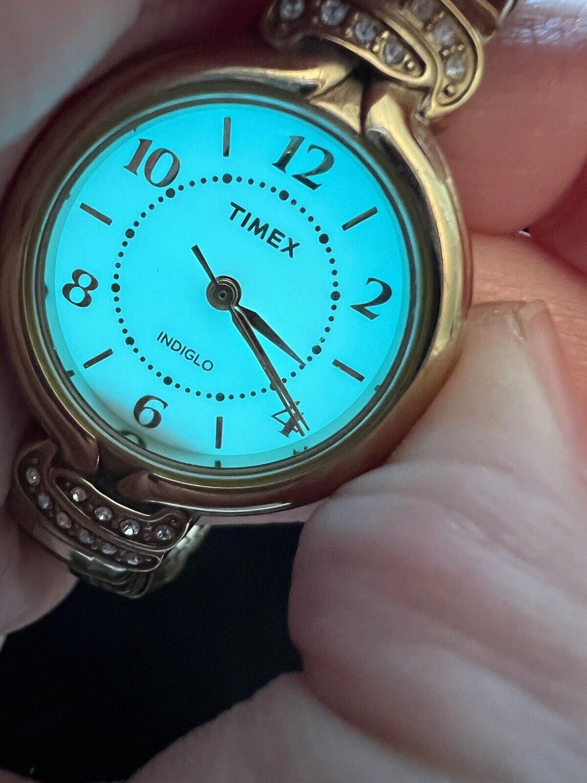 Timex Timex indiglo watch New Battery Working Needs New Band Size ONE SIZE - 1 Thumbnail