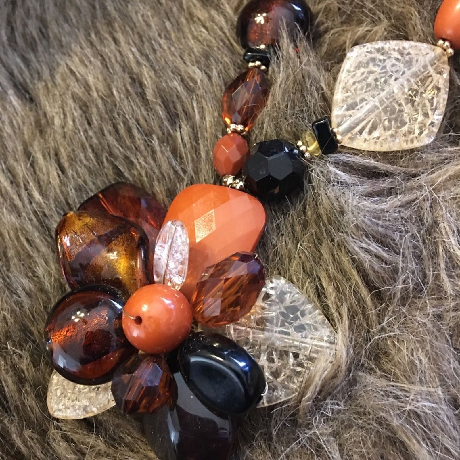 Jewelry Bold chunky crackled bead brown tone necklace Size ONE SIZE - 6 Thumbnail