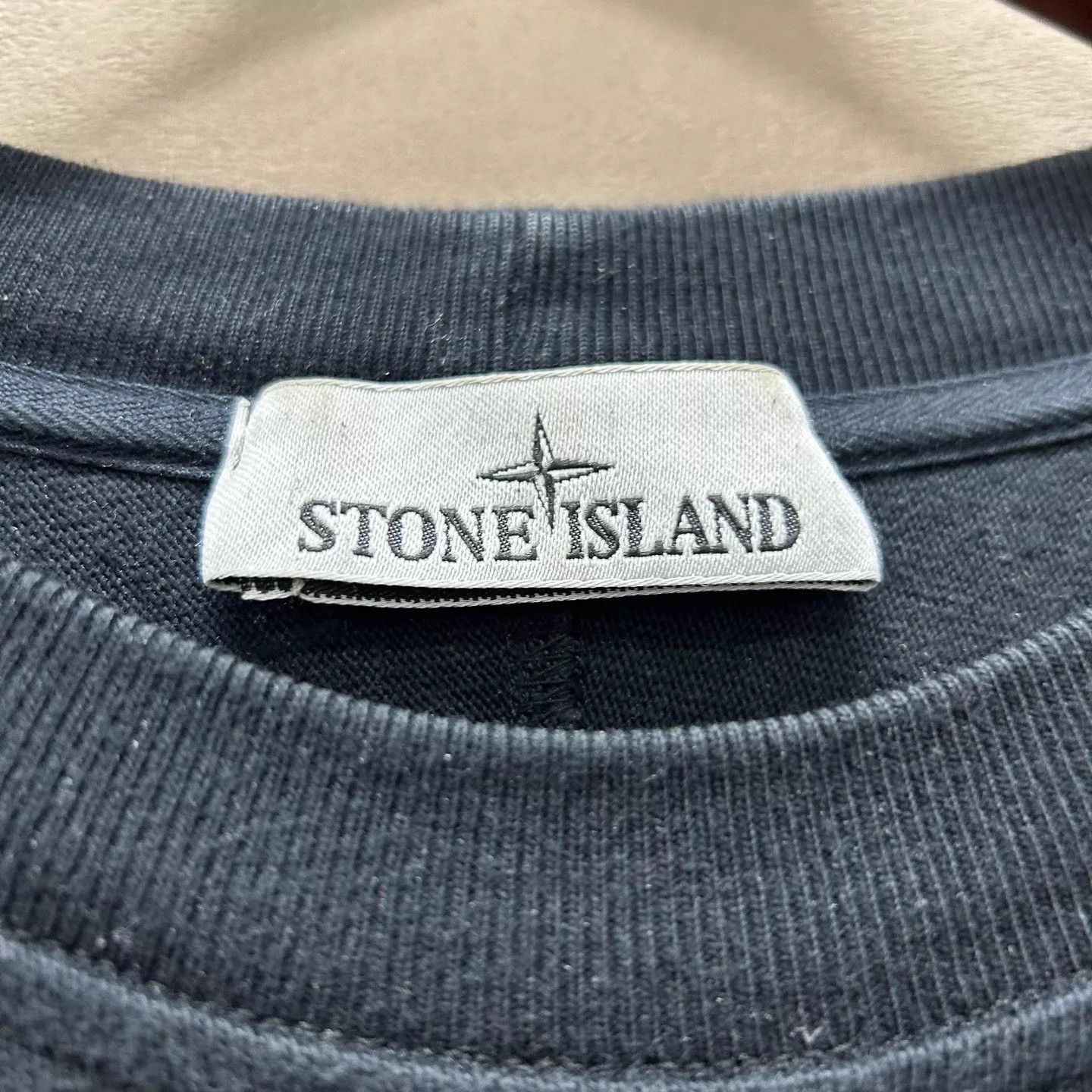 Stone Island Stone Island FW25 Large Embroidered Logo Hoodie XL Size US XL / EU 56 / 4 - 4 Thumbnail