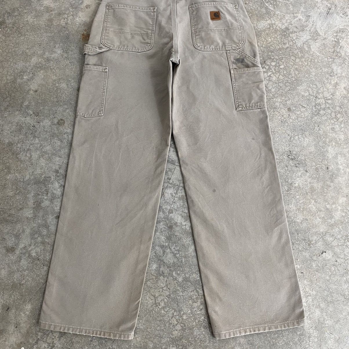 Carhartt × Vintage Vintage Carhartt Desert Grey Carpenter Workwear Pants Size US 33 - 18 Thumbnail